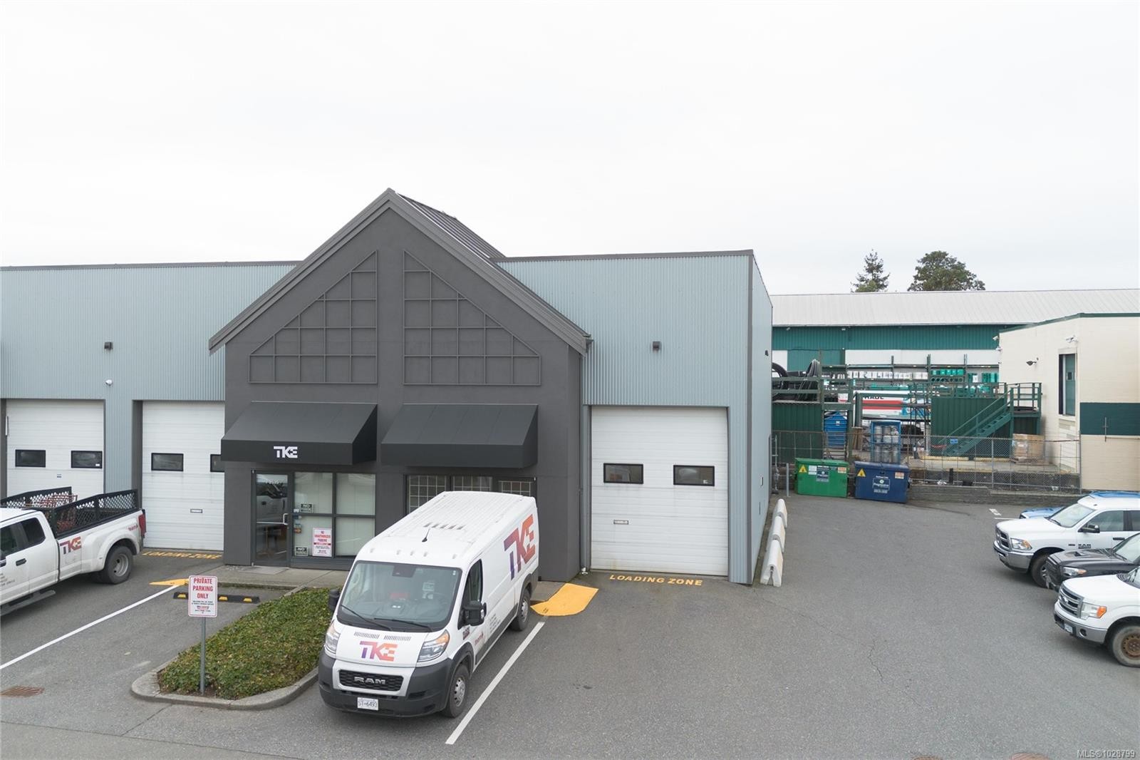 #6-2535 Mccullough Rd, Nanaimo, BC