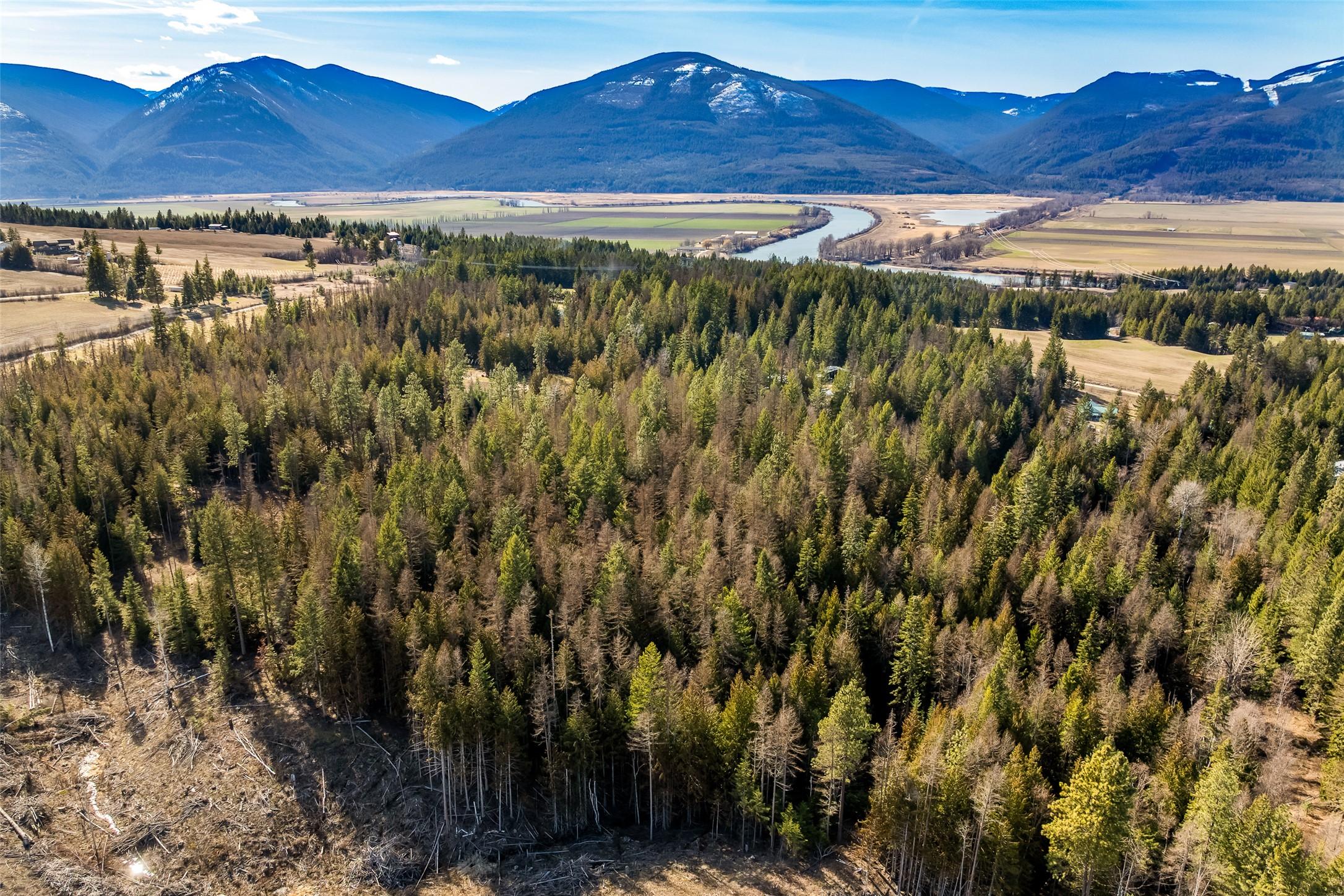 200 Wellspring Road, Creston, BC