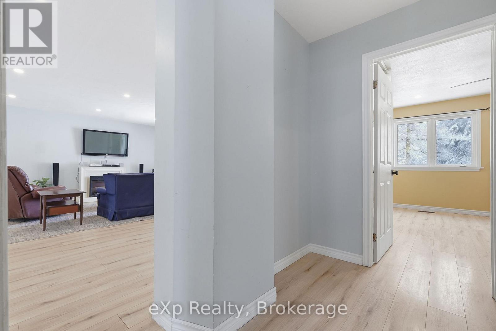 Hallway - 60 Main Street E, Mapleton, ON - Indoor Photo Showing Other Room