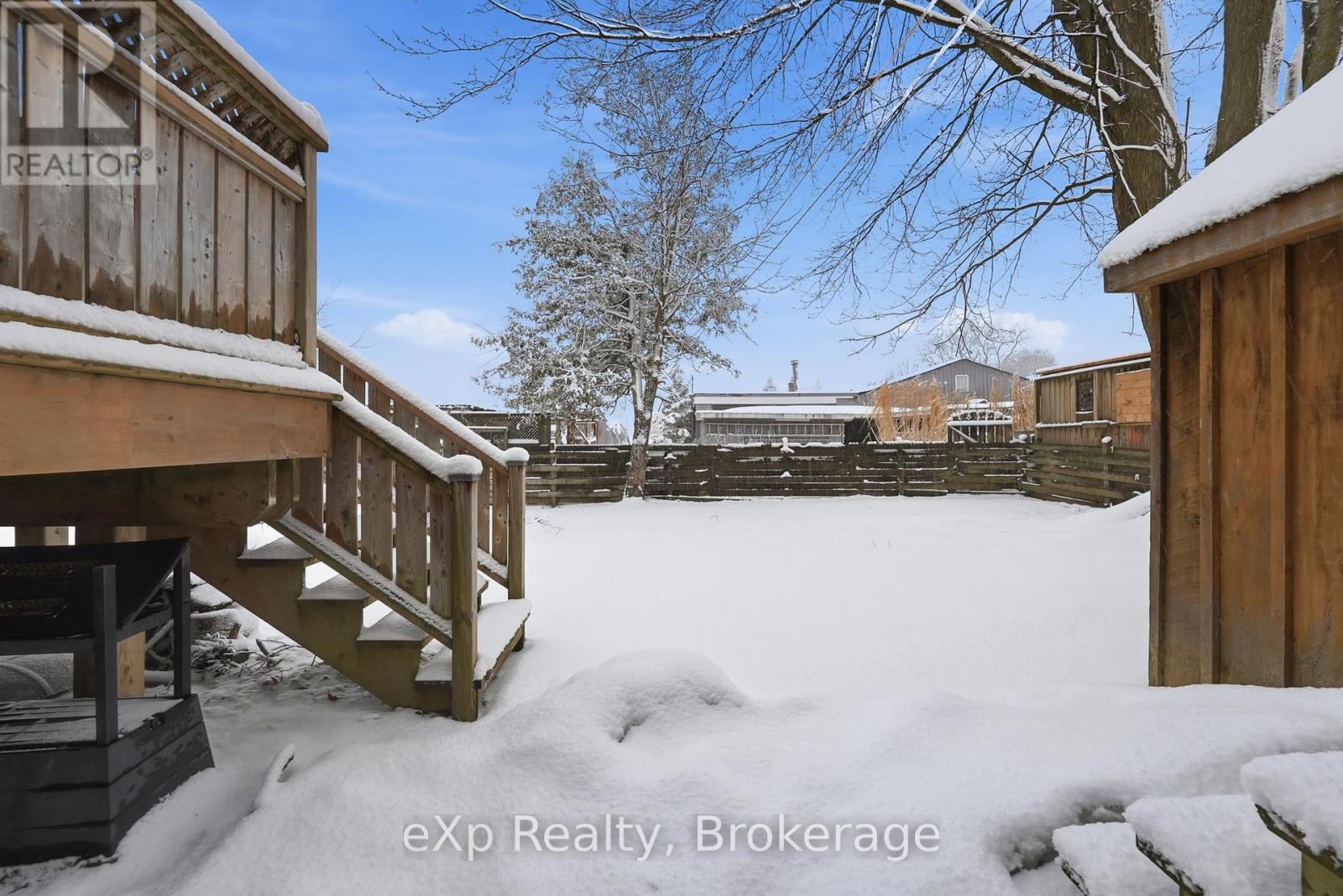 Back door exit/ backyard - 60 Main Street E, Mapleton, ON - Outdoor