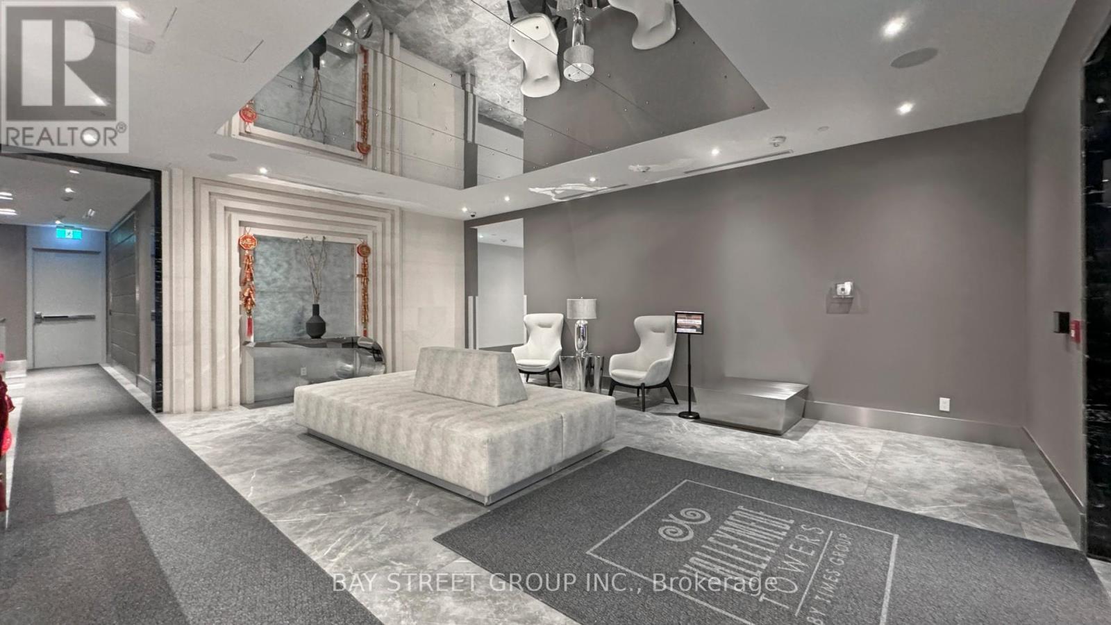 1606 - 398 Highway 7 E, Richmond Hill, ON - Indoor Photo Showing Other Room