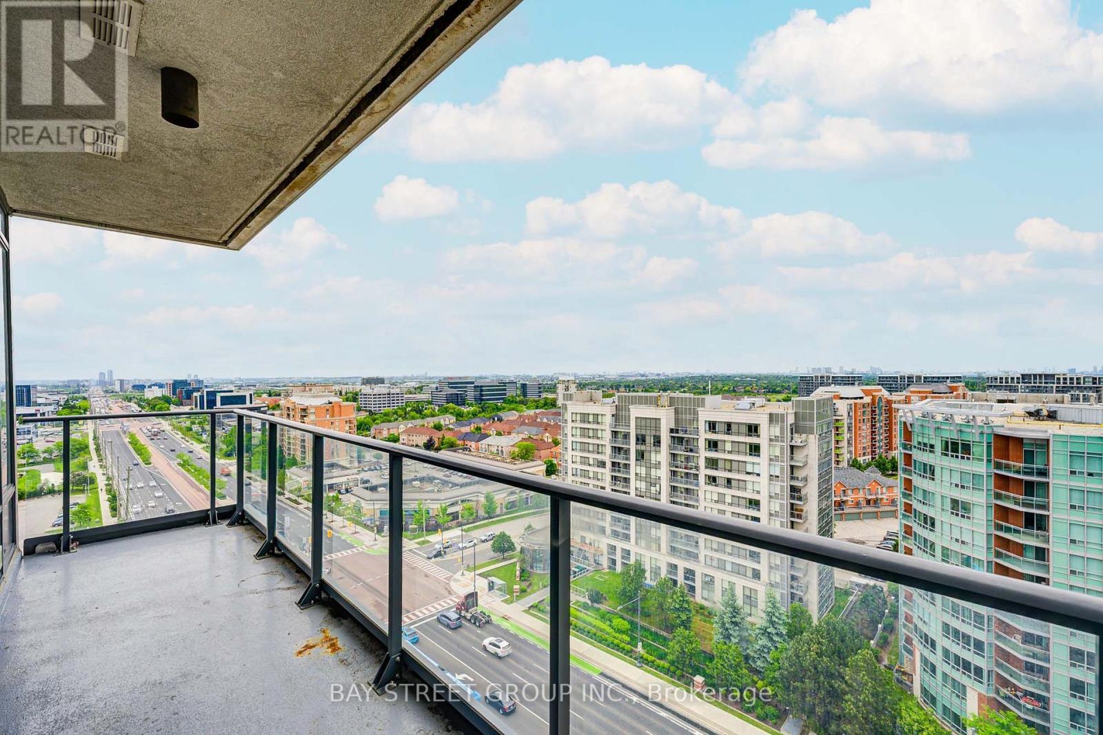 1606 - 398 Highway 7 E, Richmond Hill, ON - Outdoor With View With Exterior