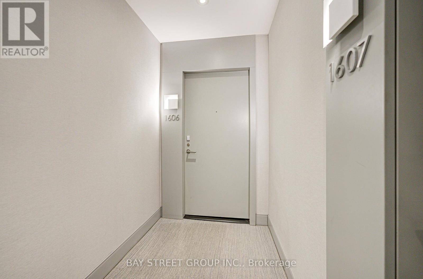 1606 - 398 Highway 7 E, Richmond Hill, ON - Indoor Photo Showing Other Room
