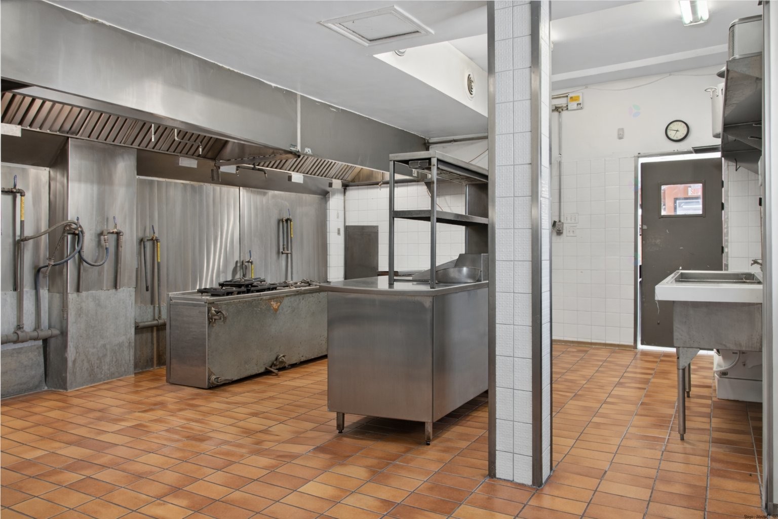 Kitchen - 2505 Rue Provost, Montréal (Lachine), QC - Indoor