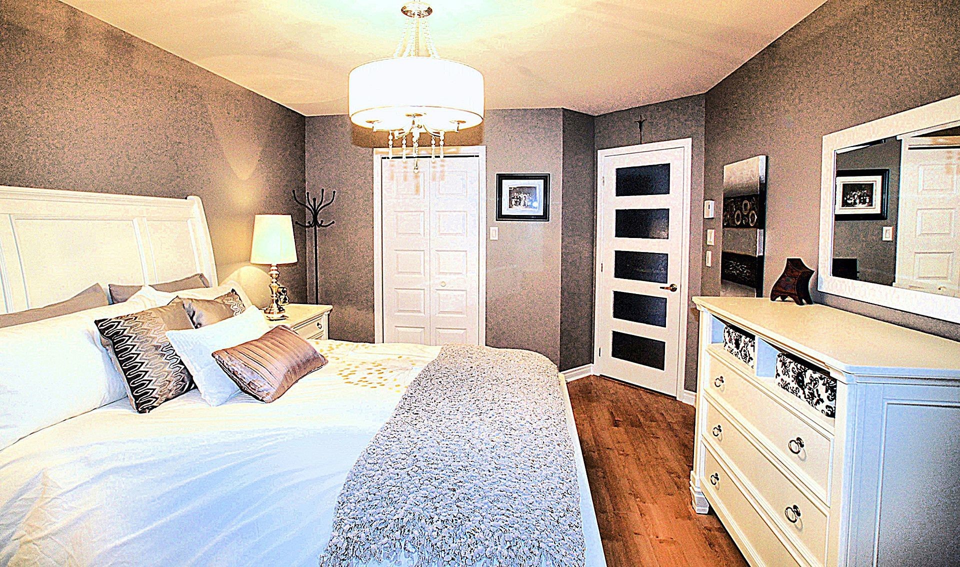 Chambre à coucher principale - 7100 Ch. De Chambly, Longueuil (Saint-Hubert), QC - Indoor Photo Showing Bedroom