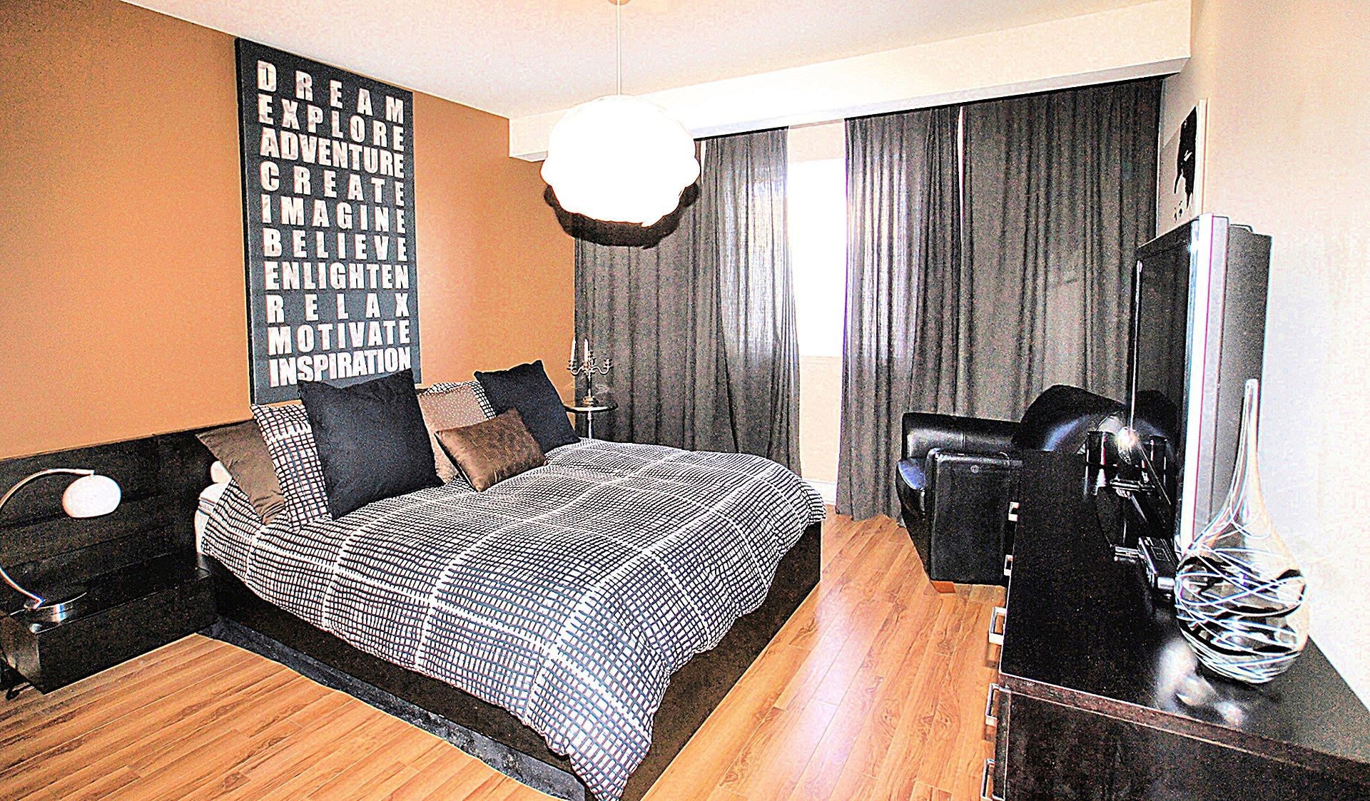 Chambre à coucher - 7100 Ch. De Chambly, Longueuil (Saint-Hubert), QC - Indoor Photo Showing Bedroom