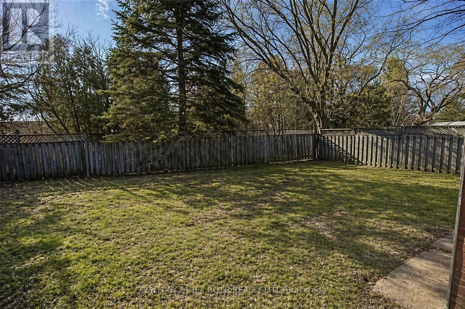 17 Burbank Place, Barrie, ON - Other