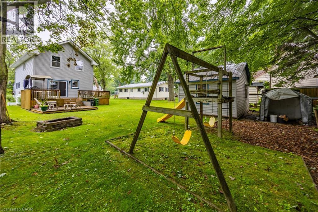 306 Cedar Drive, Turkey Point, ON - Outdoor