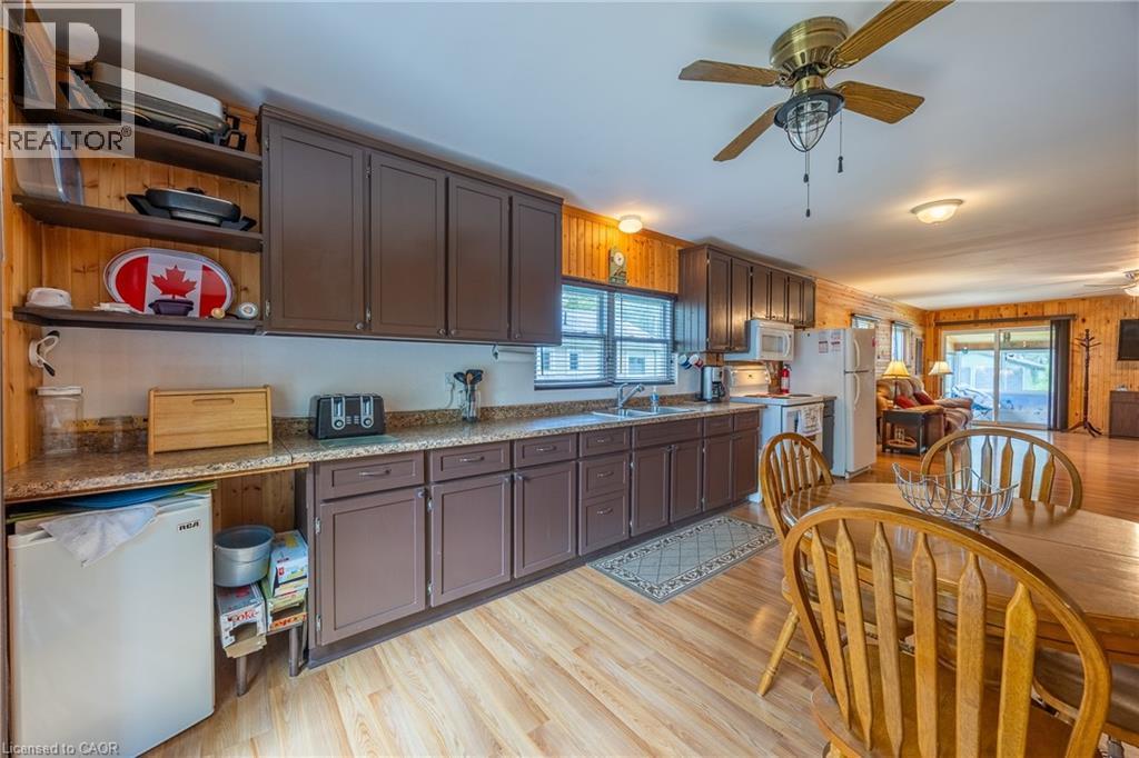 306 Cedar Drive, Turkey Point, ON - Indoor