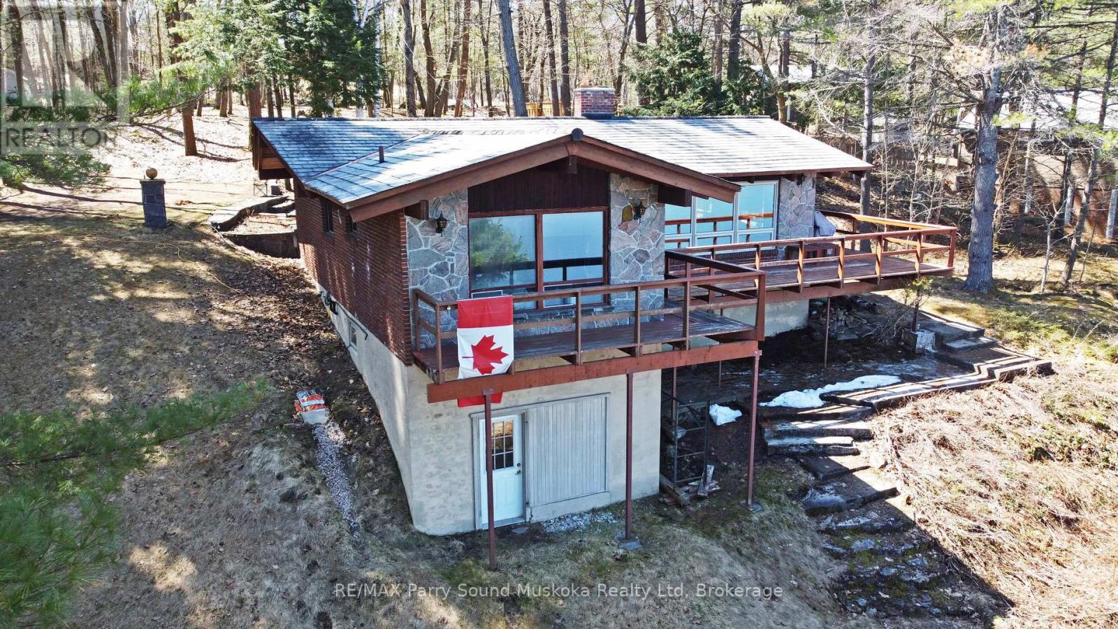 Lower lvl access to utility room - 45 Ridgeway Drive, Carling, ON - Outdoor