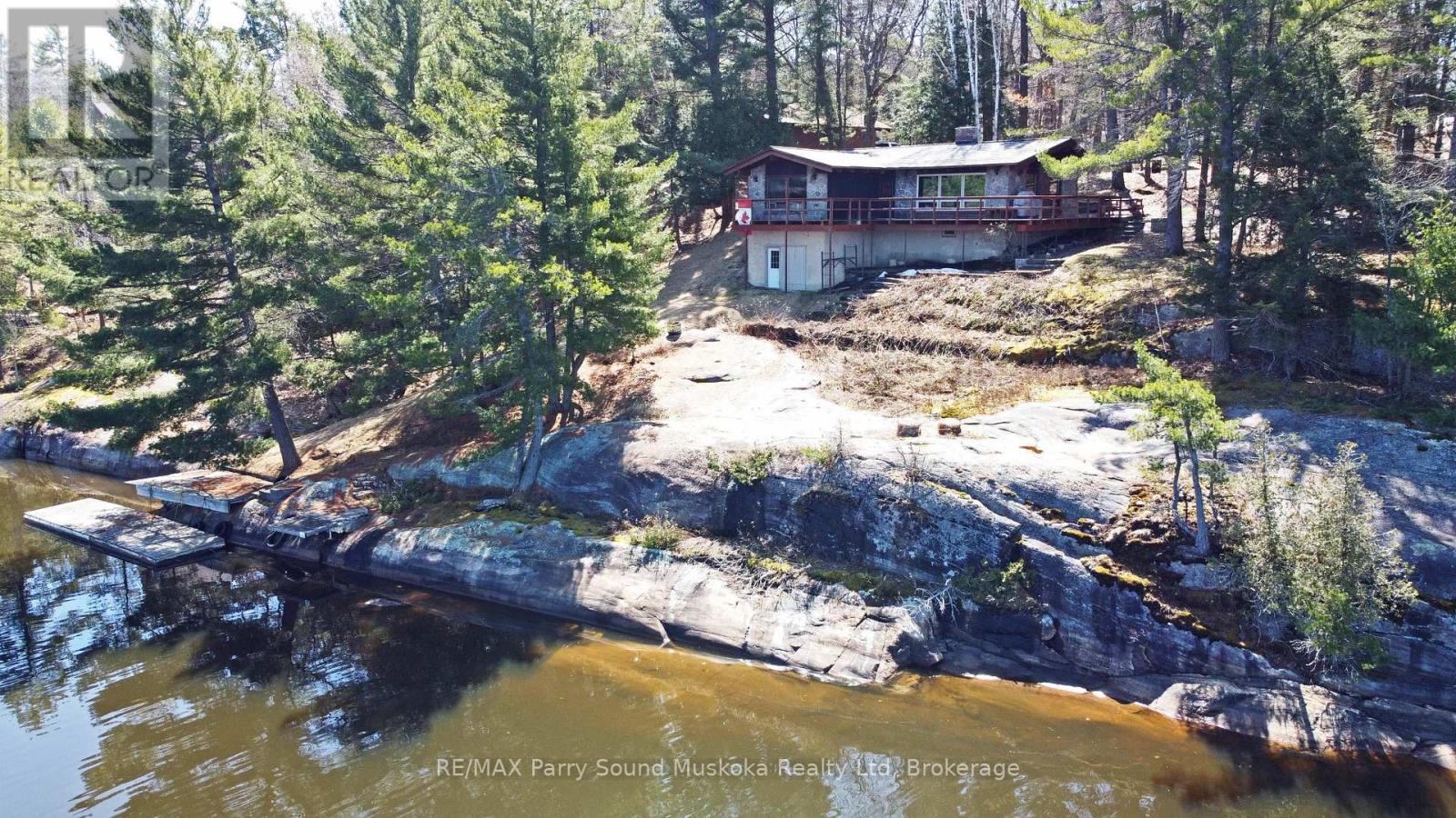 Private setting on Deep Bay/Georgian Bay - 45 Ridgeway Drive, Carling, ON - Outdoor With Body Of Water With View