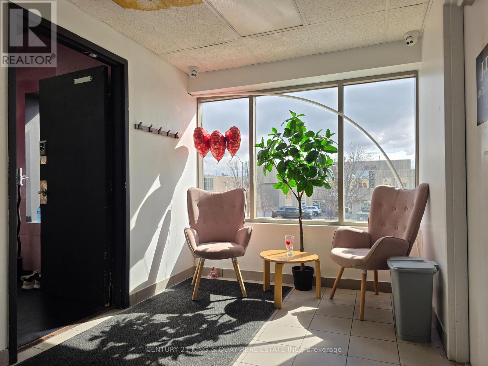 2 - 30 Corstate Avenue, Vaughan, ON