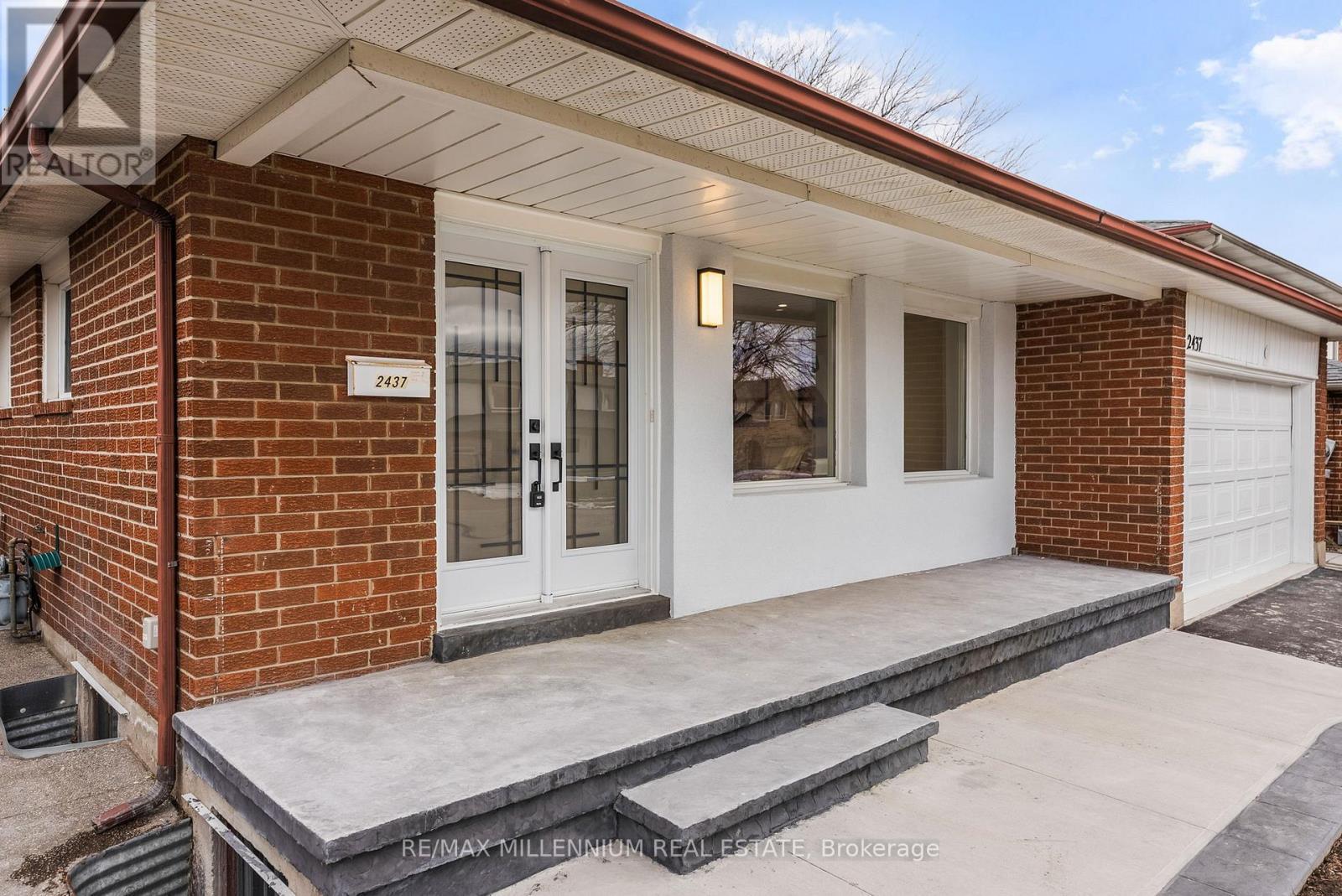 2437 Chilsworthy Avenue, Mississauga, ON - Outdoor With Exterior