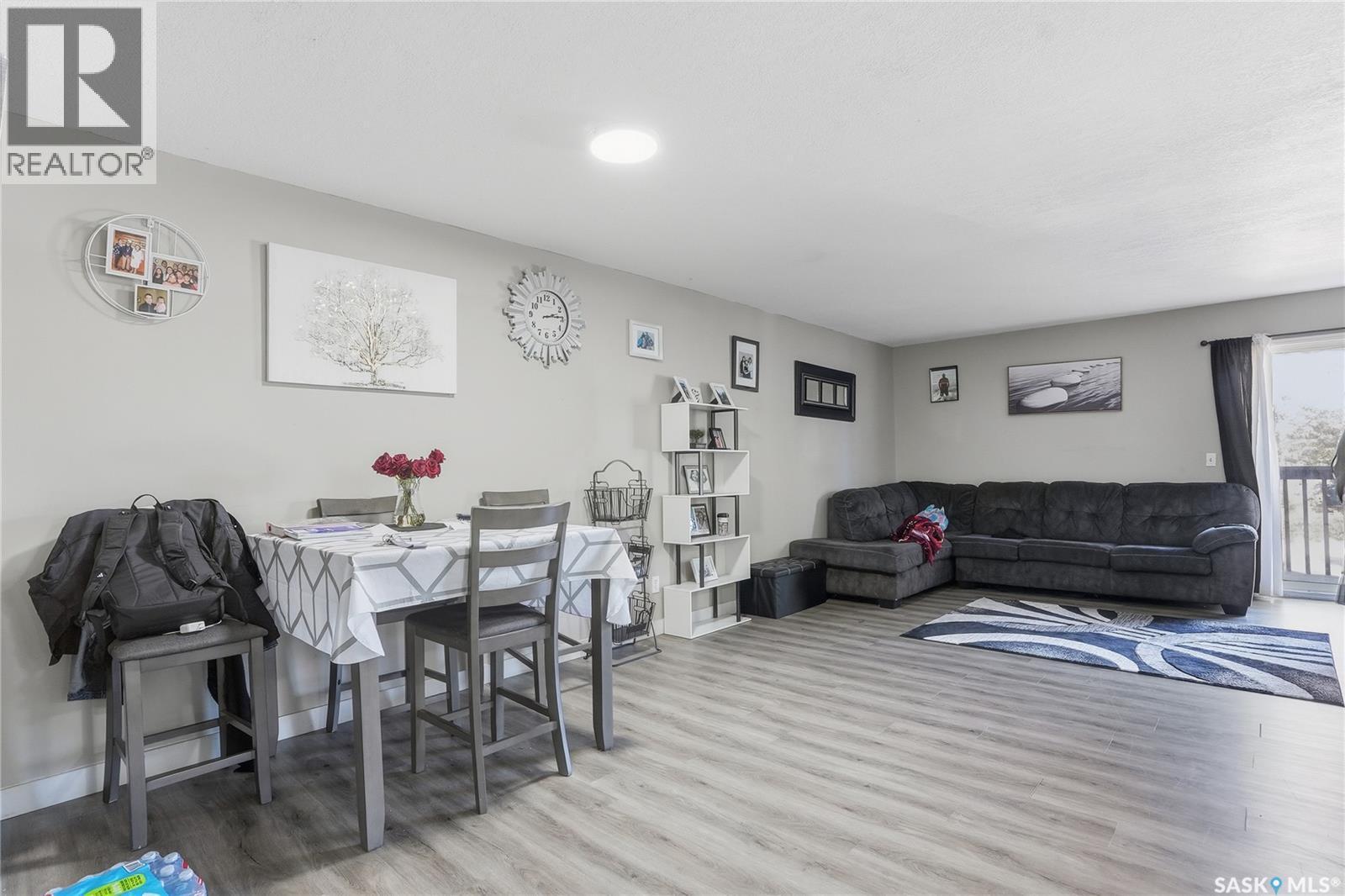 119 - 121 Olmstead Road, Saskatoon, SK - Indoor