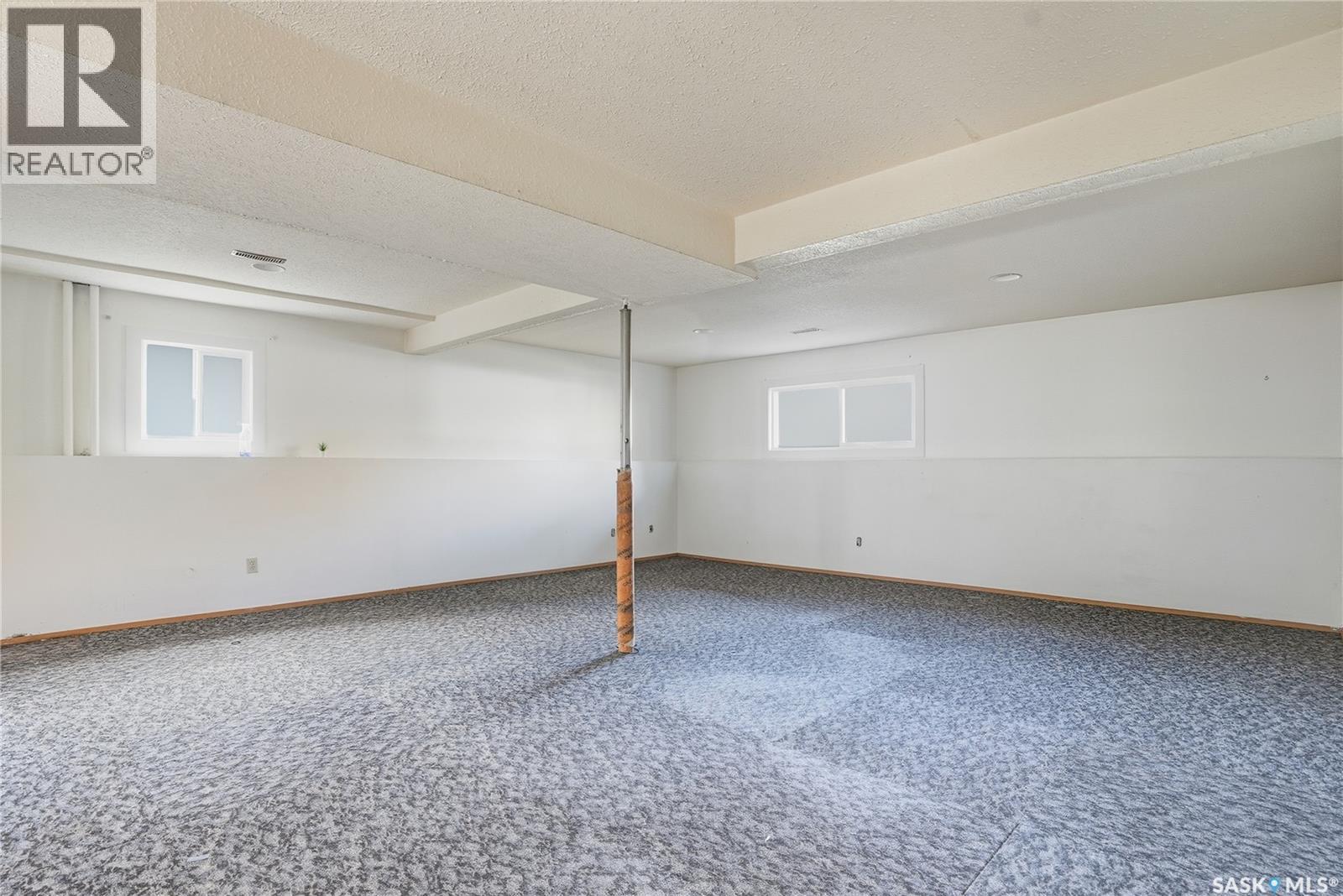 119 - 121 Olmstead Road, Saskatoon, SK - Indoor