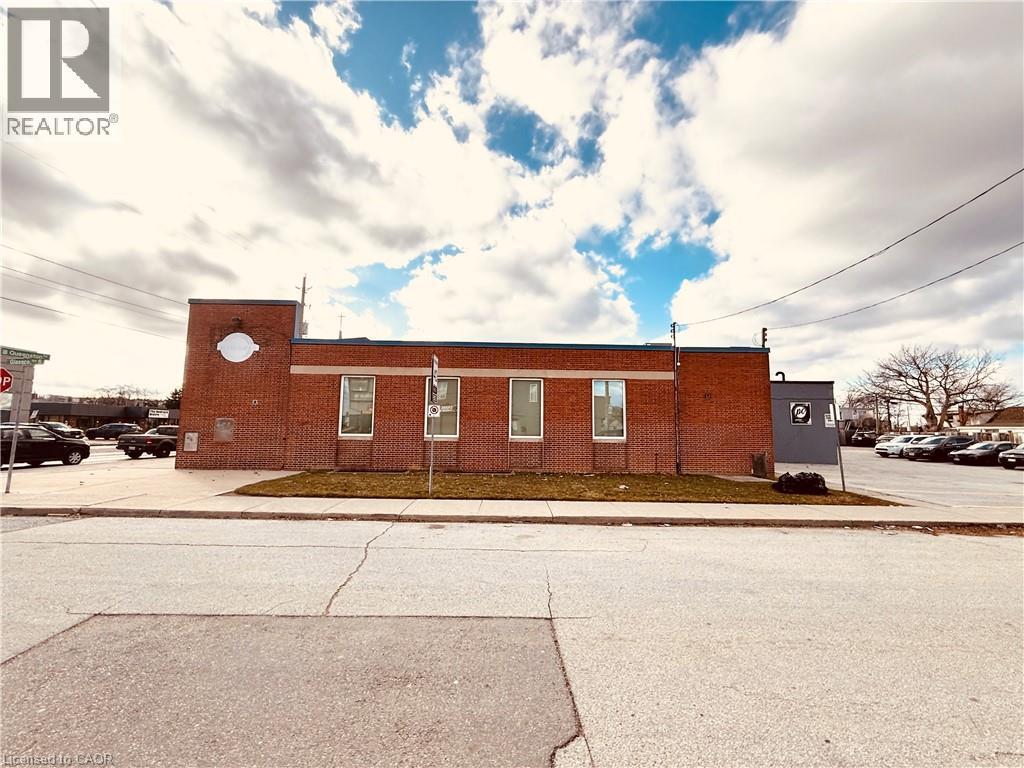 281 Queenston Road, Hamilton, ON