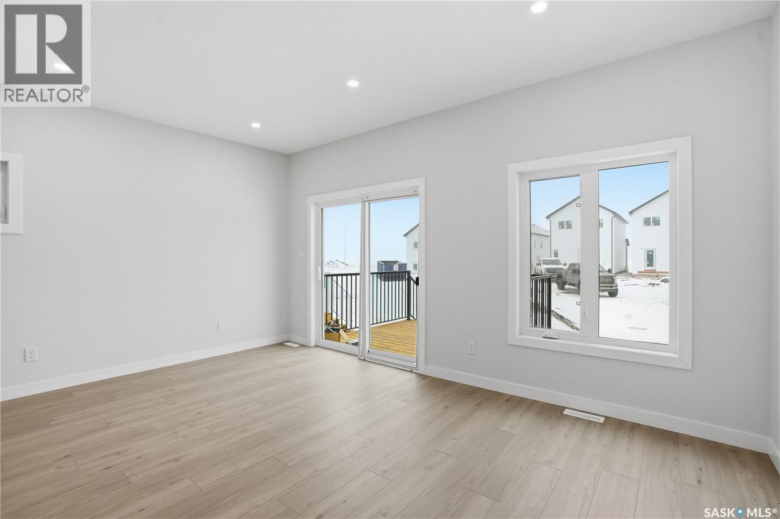 527 Sharma Crescent, Saskatoon, SK - Indoor Photo Showing Other Room