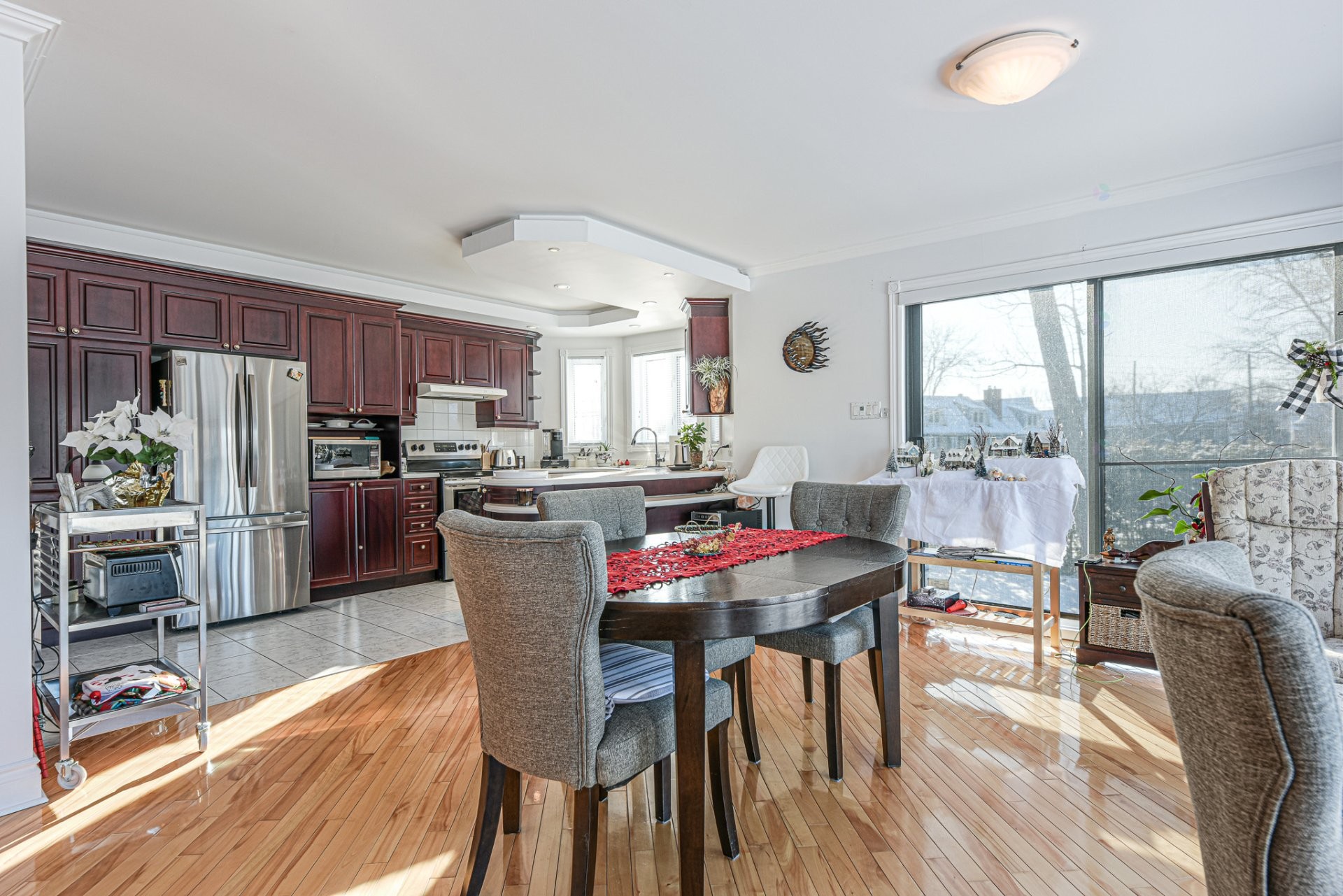 Salle à manger - 411A Ch. Des Patriotes, Saint-Mathias-Sur-Richelieu, QC - Indoor Photo Showing Dining Room