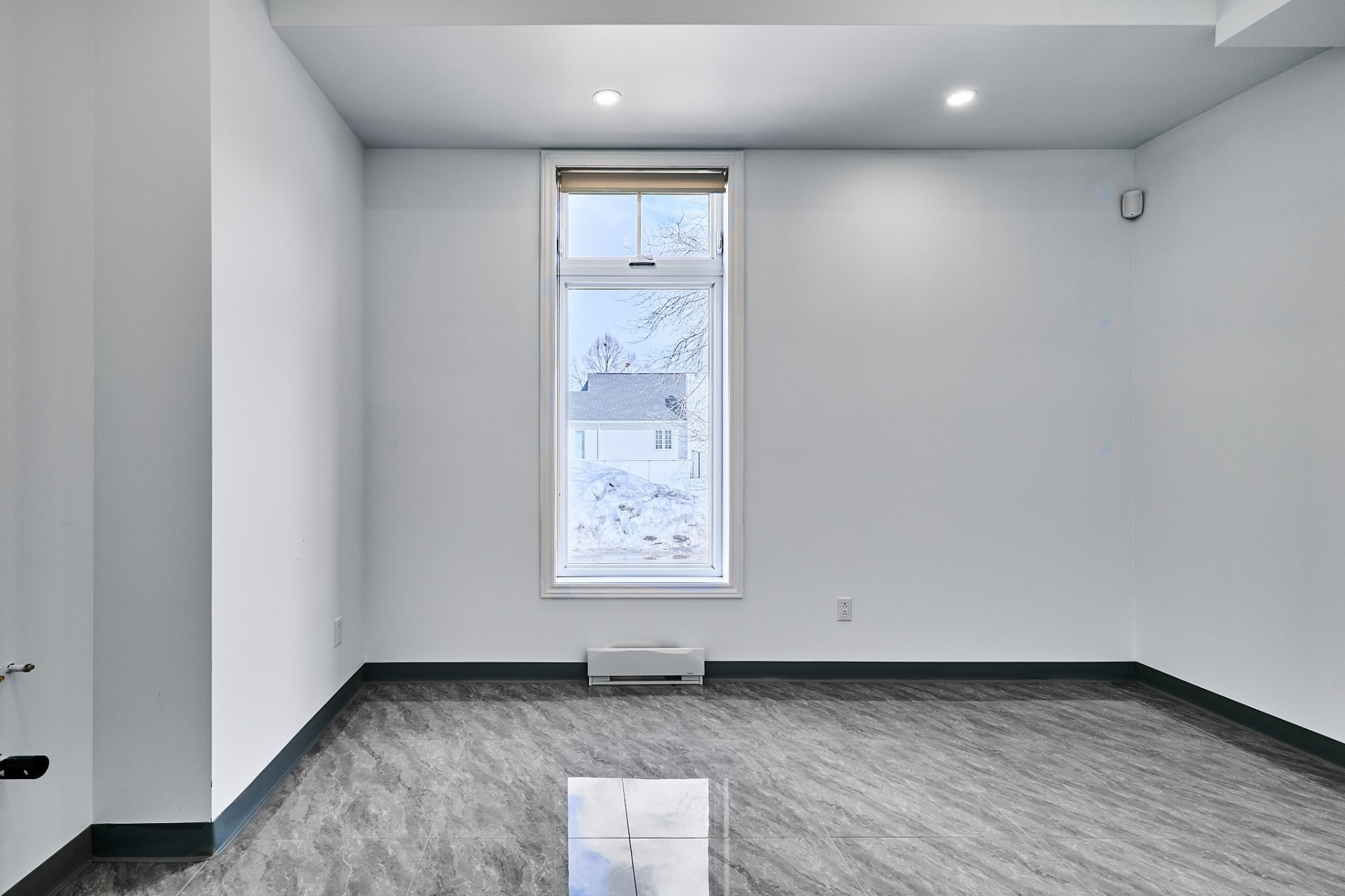 Bureau - 1120 Boul. Du Curé-Labelle, Blainville, QC - Indoor Photo Showing Other Room