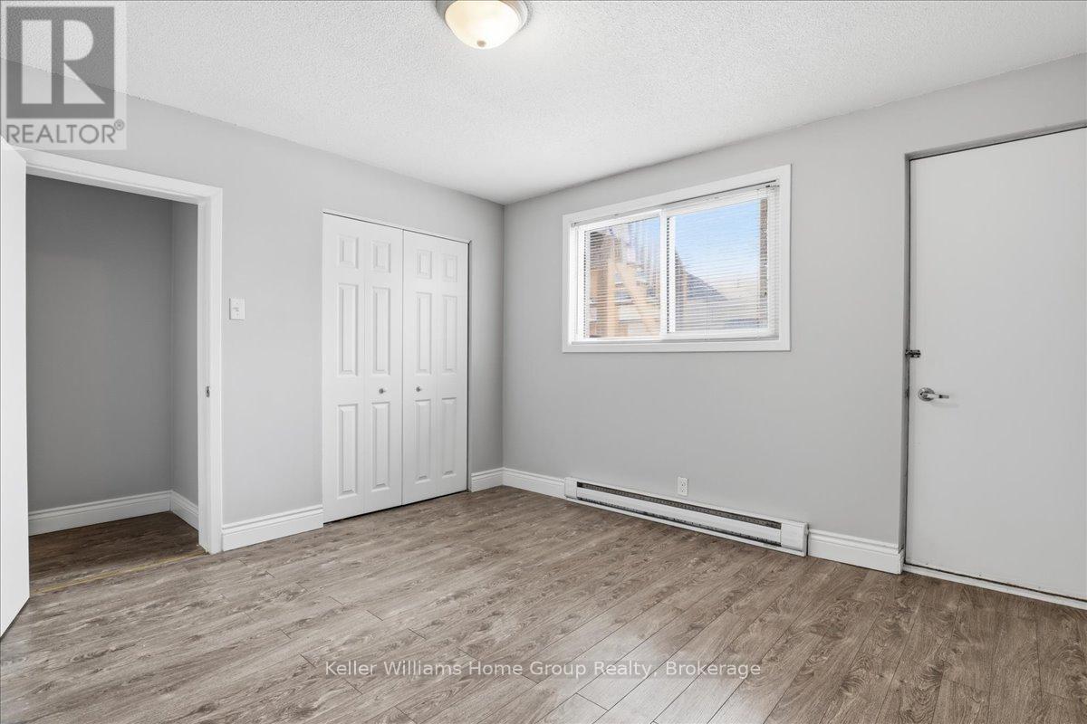 118 Chandler Drive, Kitchener, ON - Indoor Photo Showing Other Room