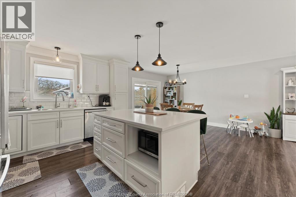 405 State Street, Lasalle, ON