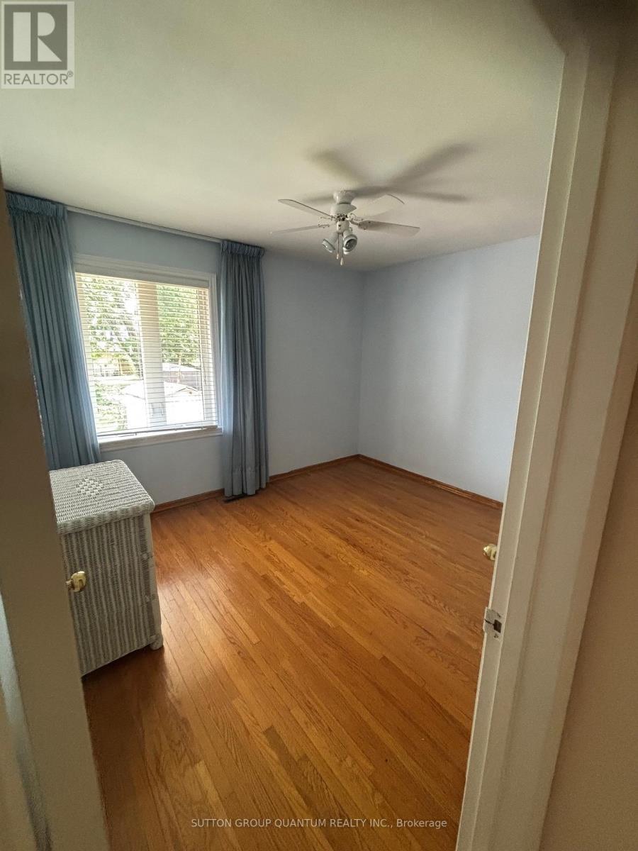 61 Forest Avenue, Mississauga, ON - Indoor Photo Showing Other Room