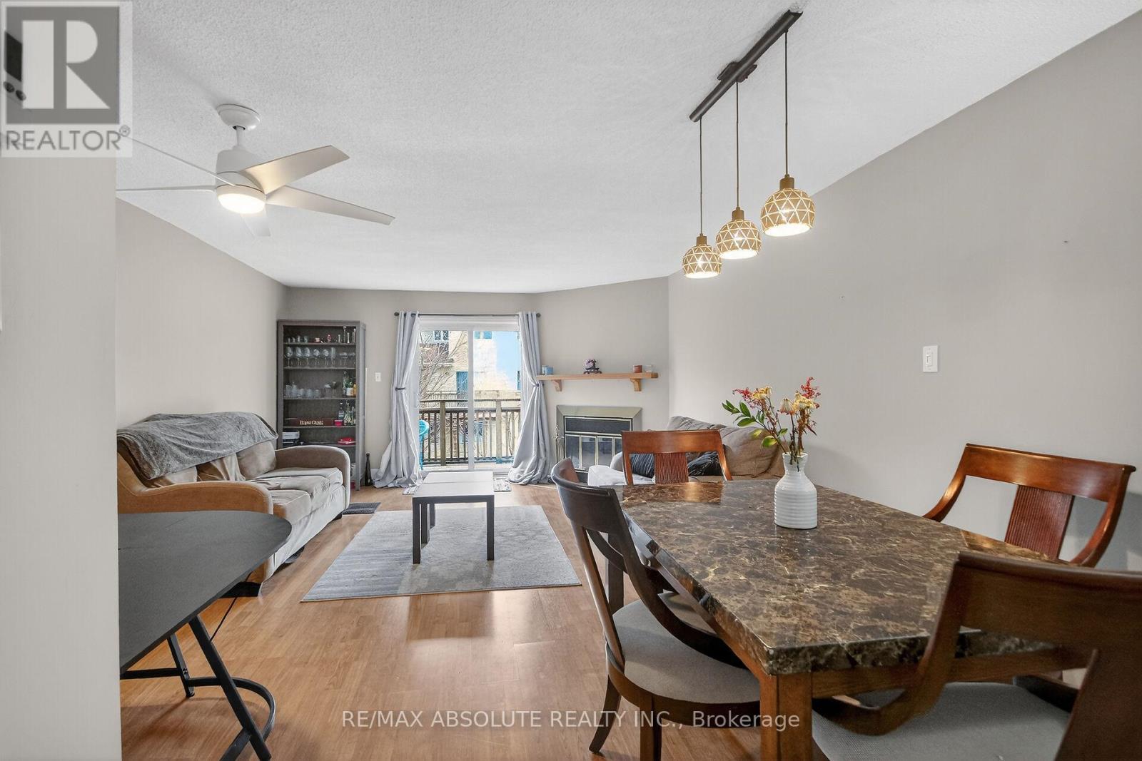 231 Harriot Private, Ottawa, ON - Indoor