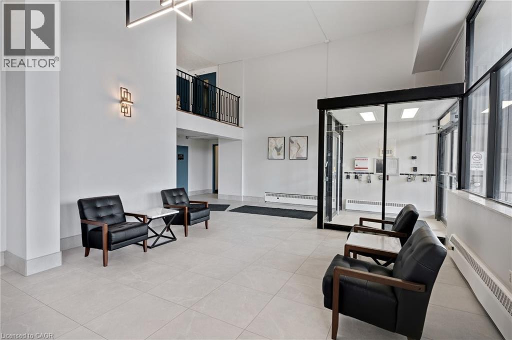 24 Midland Drive Unit# 708, Kitchener, ON - Indoor Photo Showing Other Room