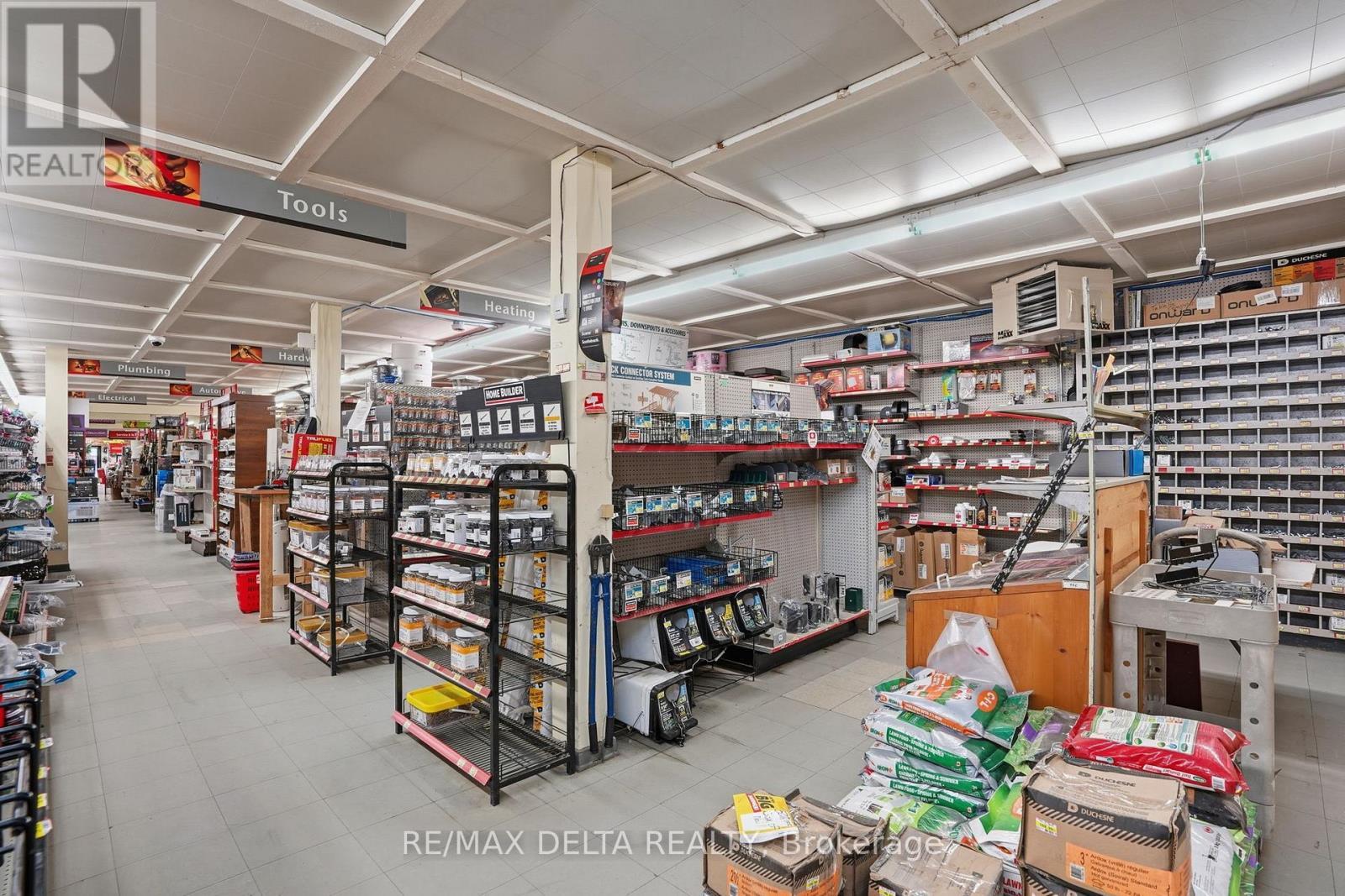 17 Main Street E, Champlain, ON