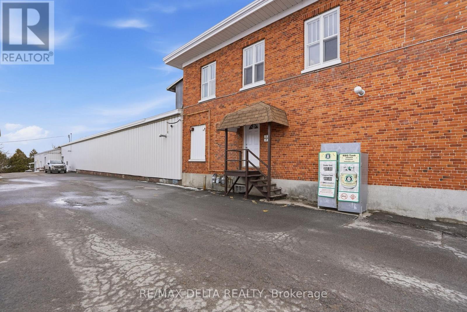 17 Main Street E, Champlain, ON