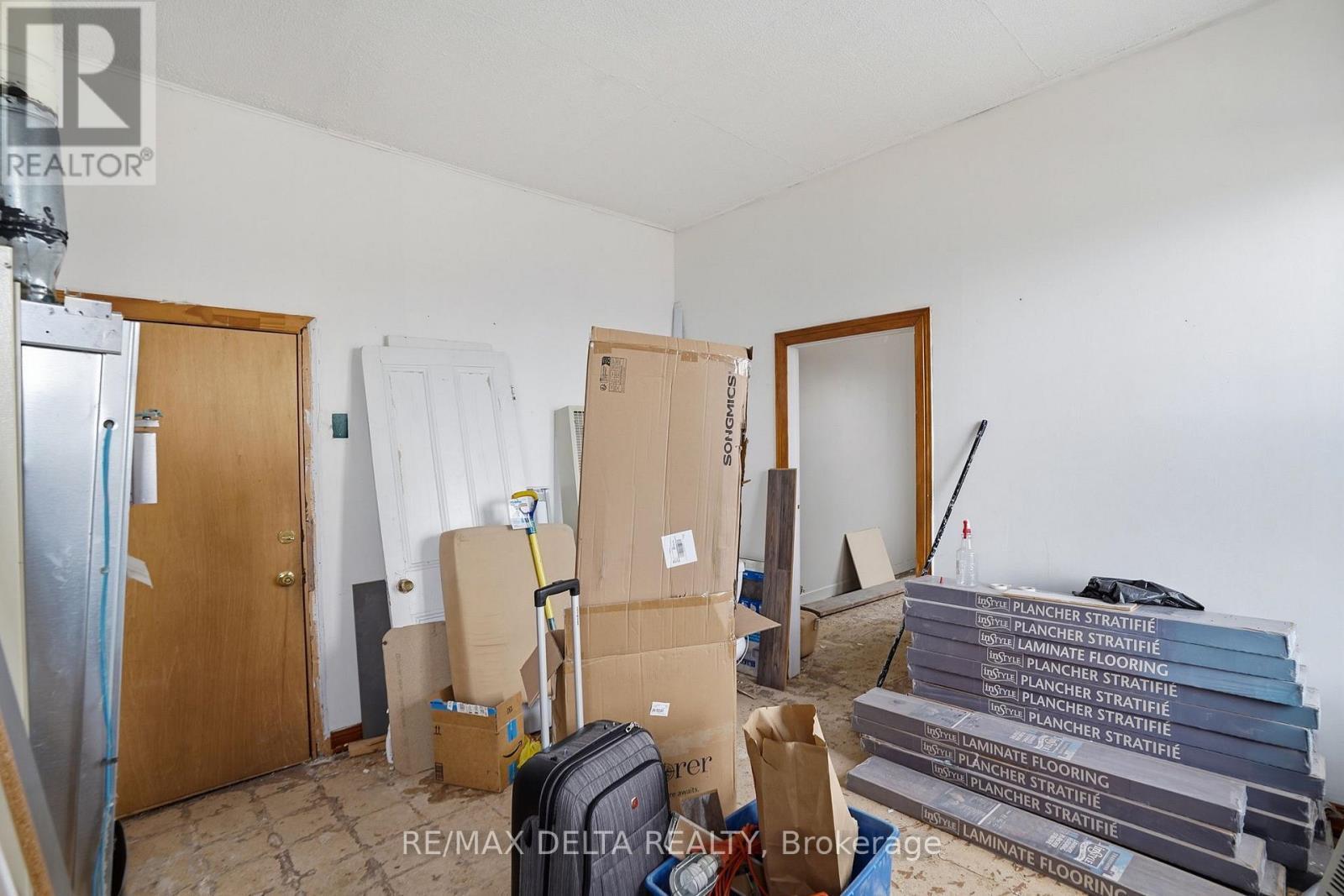 17 Main Street E, Champlain, ON