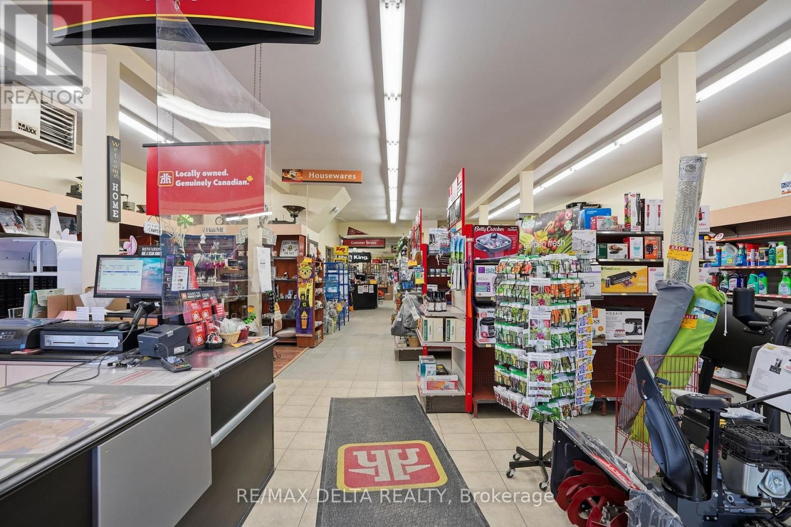 17 Main Street E, Champlain, ON