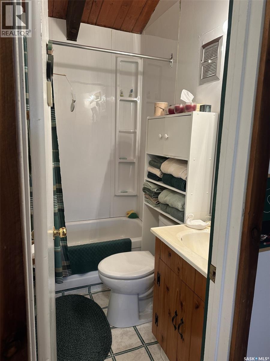 19 Jan Avenue, Northern Admin District, SK - Indoor Photo Showing Bathroom