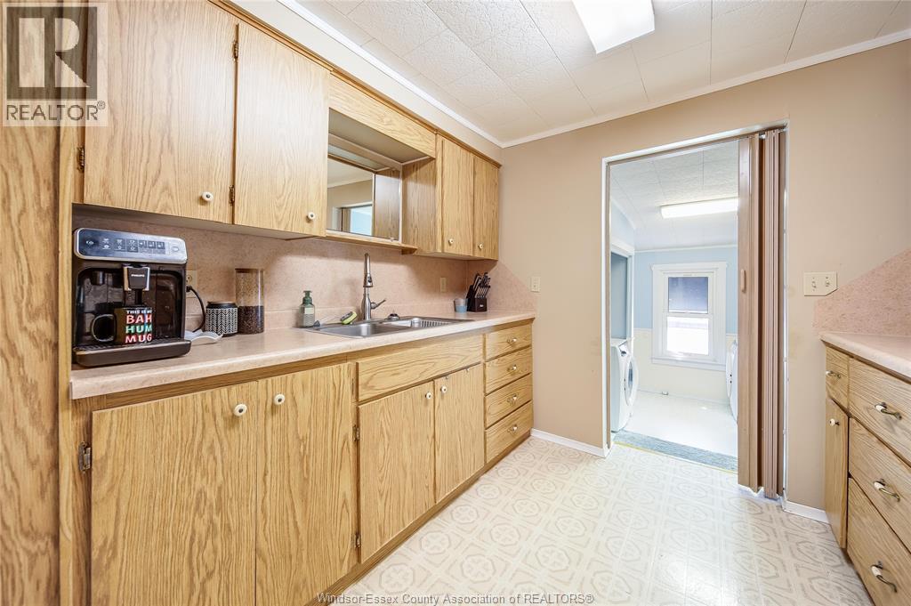 178 First Street, Belle River, ON - Indoor Photo Showing Kitchen With Double Sink