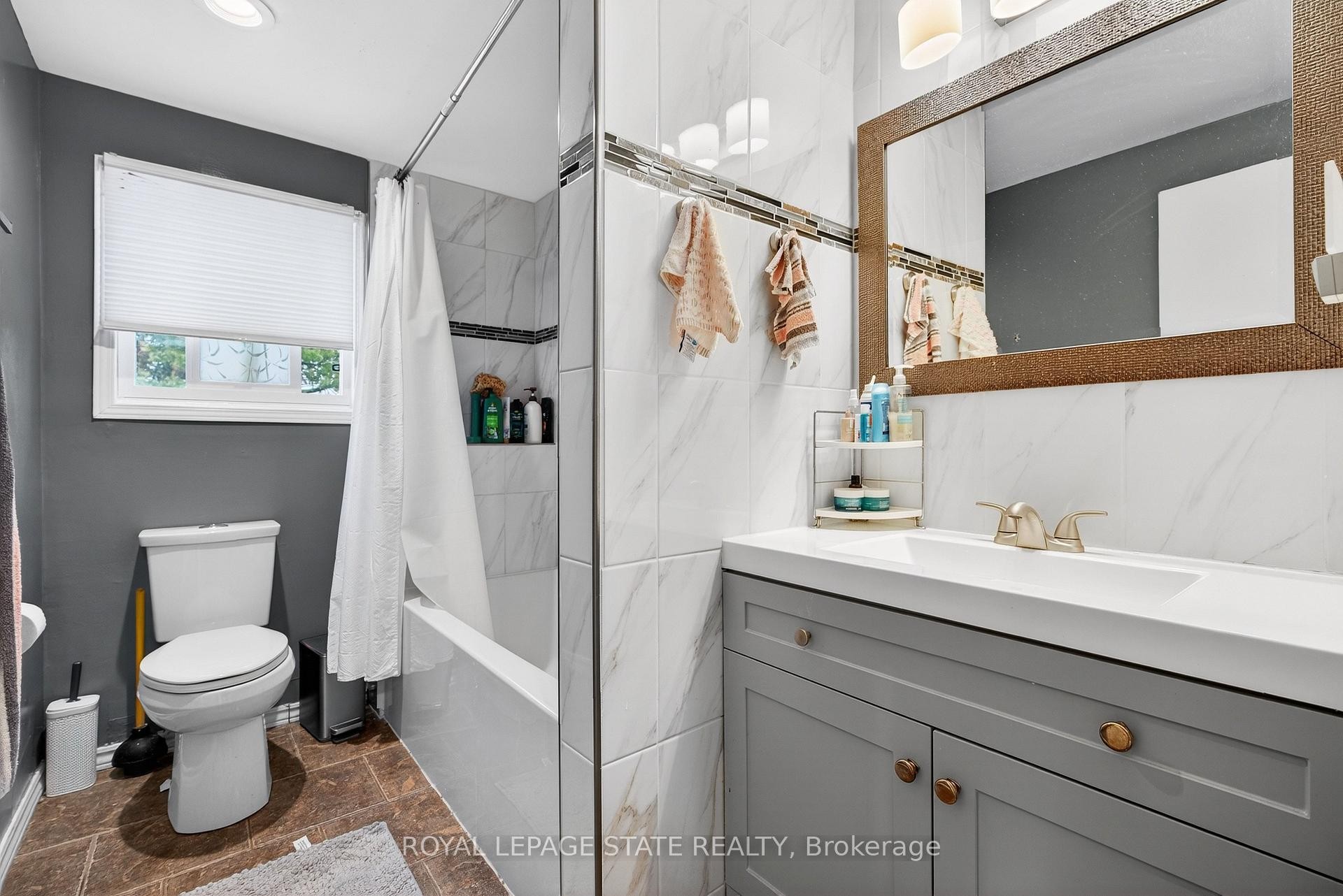 106 Wendover Drive, Hamilton, ON