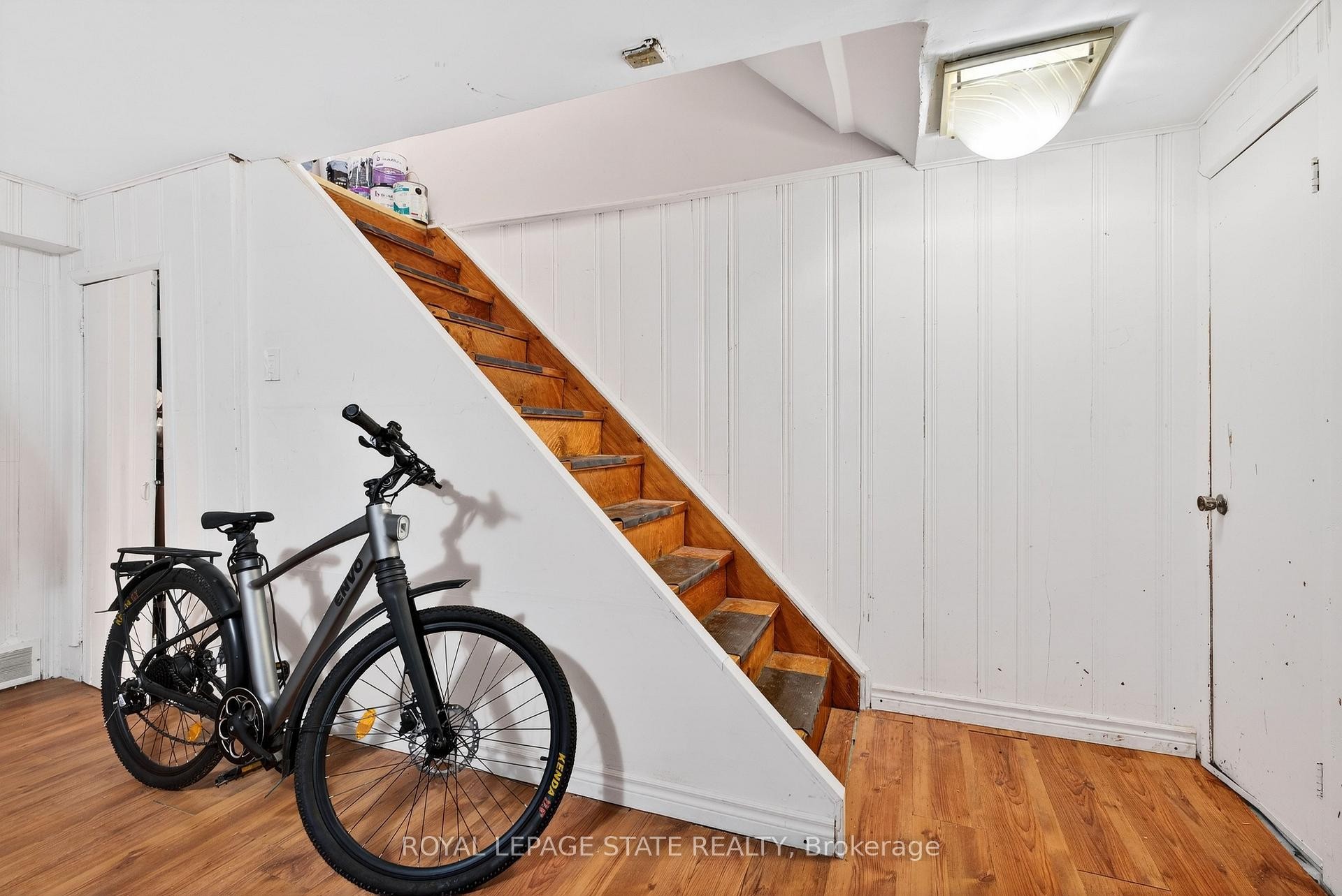 106 Wendover Drive, Hamilton, ON