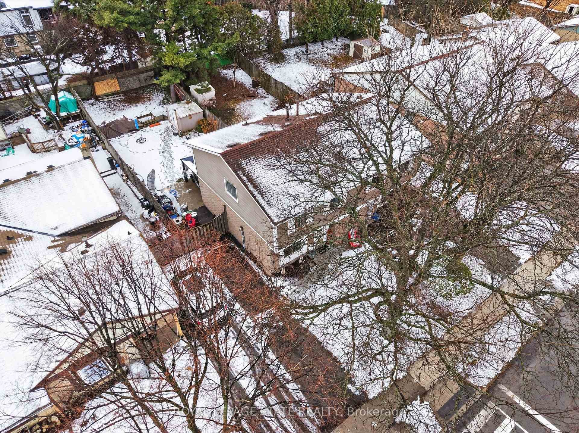 106 Wendover Drive, Hamilton, ON