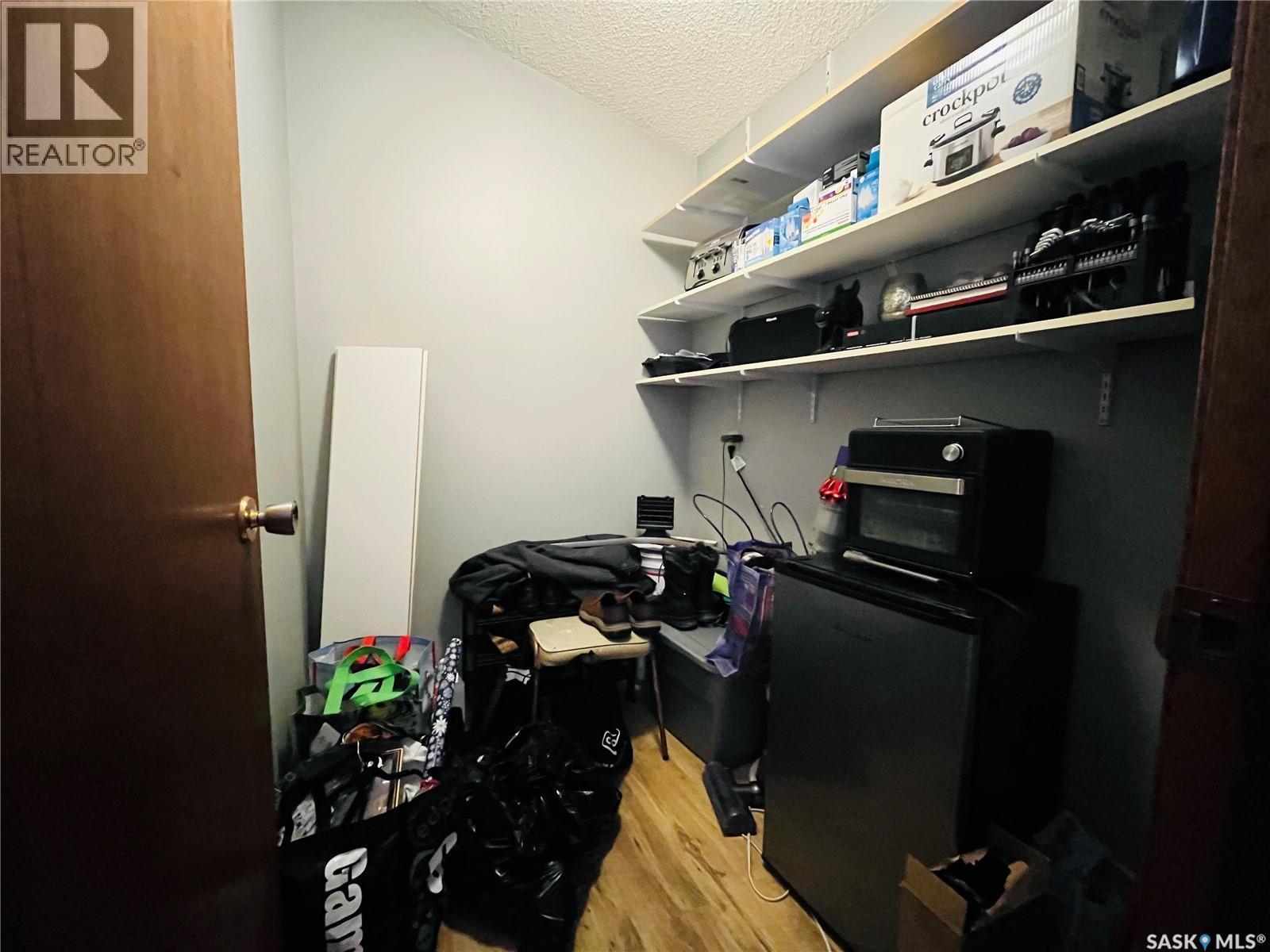 45 6Th Avenue Ne, Swift Current, SK - Indoor