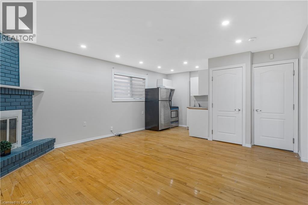 2 Envoy Boulevard, Hamilton, ON - Indoor With Fireplace