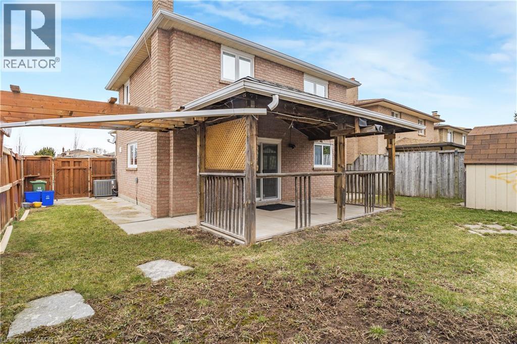 2 Envoy Boulevard, Hamilton, ON - Outdoor With Deck Patio Veranda