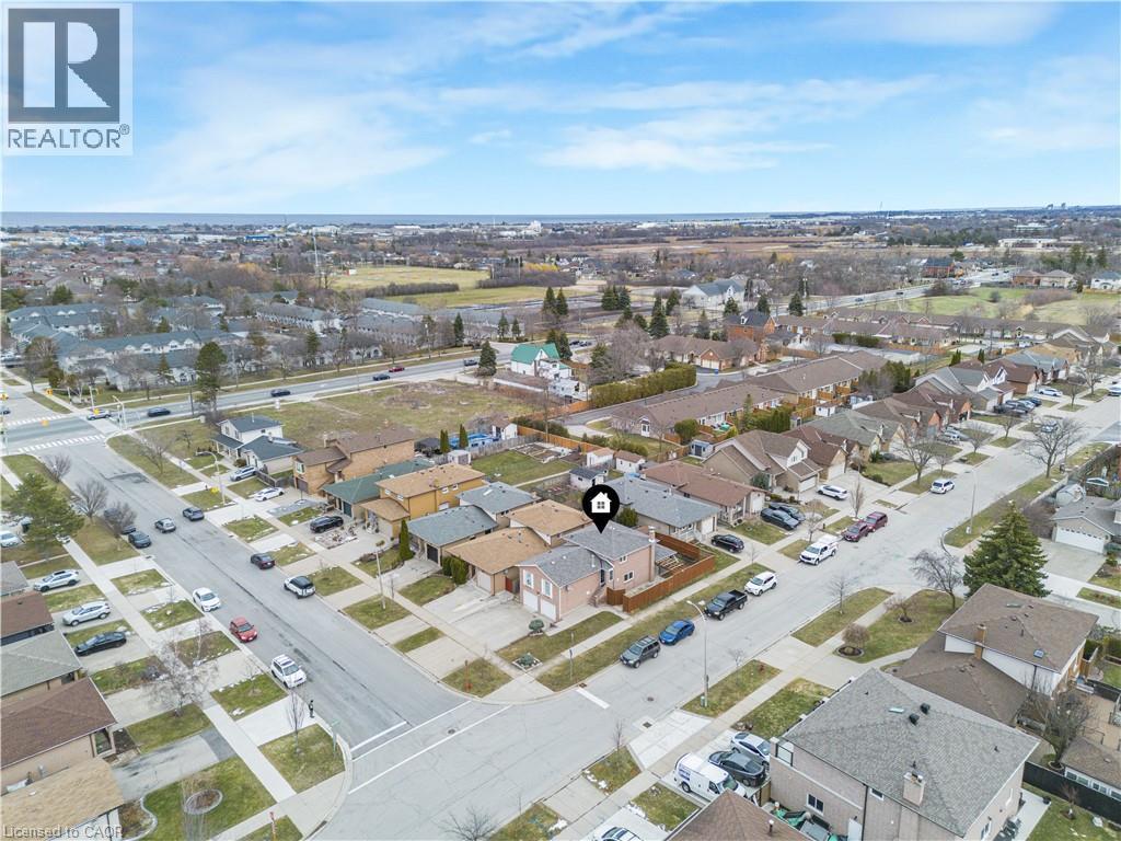 2 Envoy Boulevard, Hamilton, ON - Outdoor With View