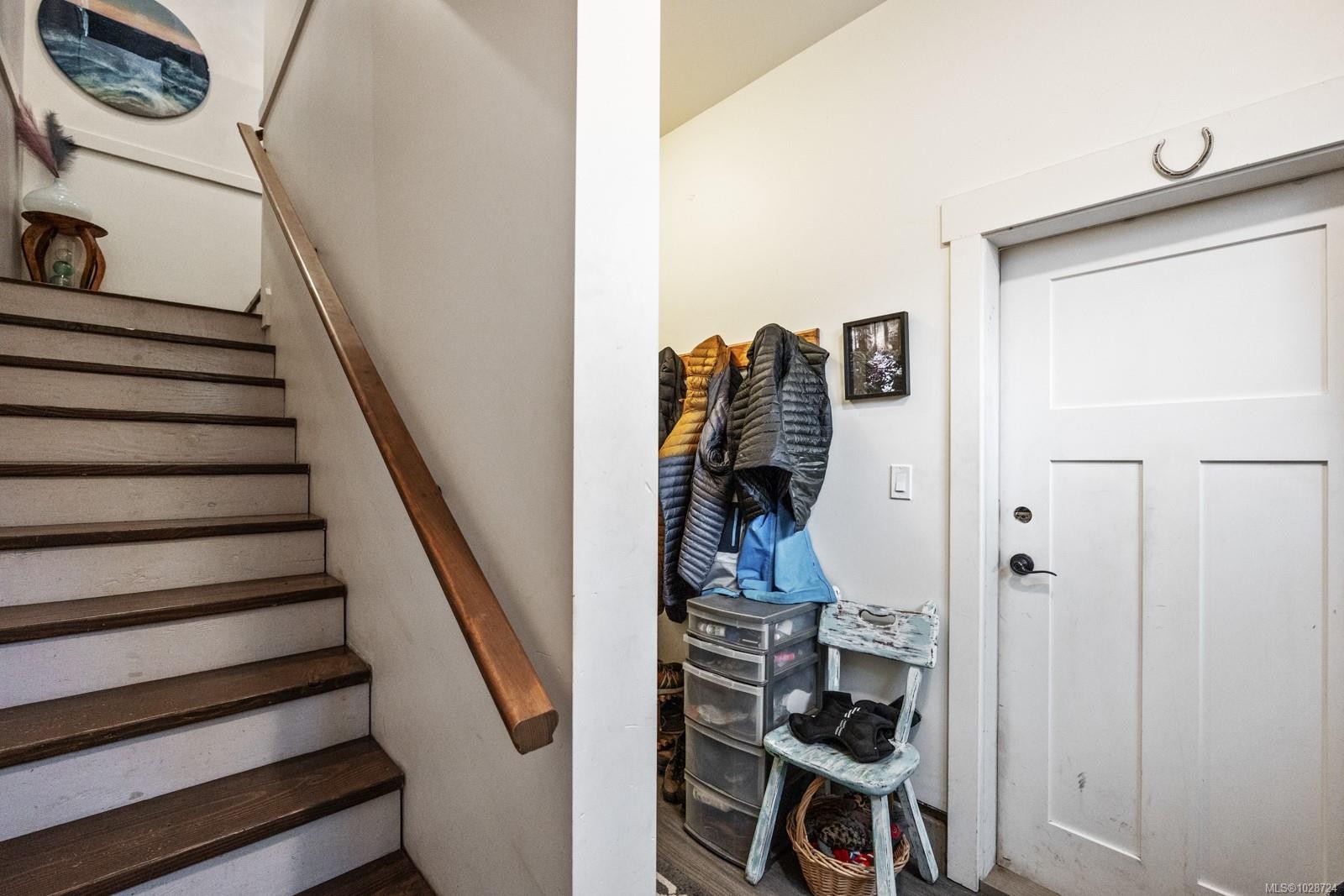 3328 Third St, Cumberland, BC