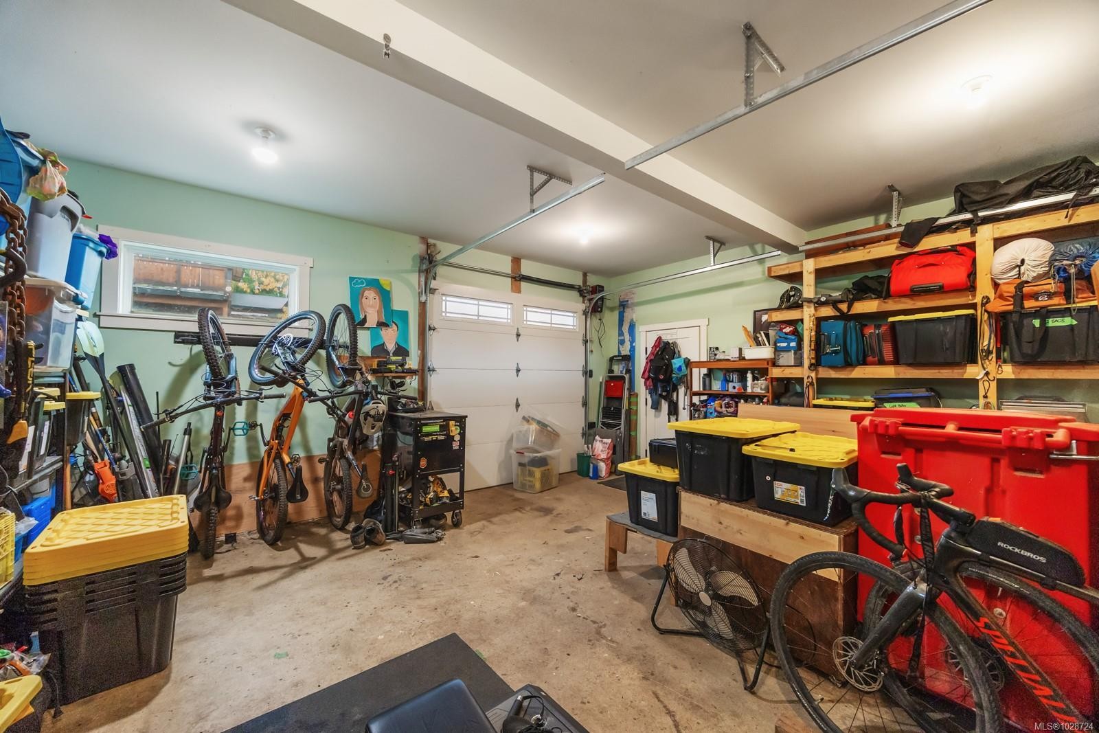 3328 Third St, Cumberland, BC