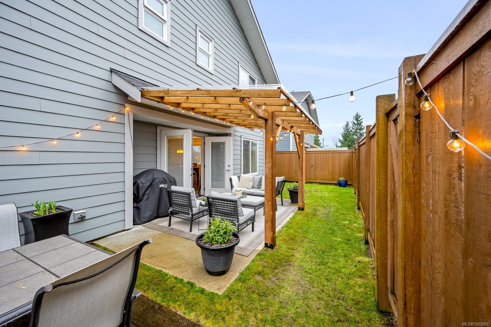 817 Tracker Pl, Comox, BC