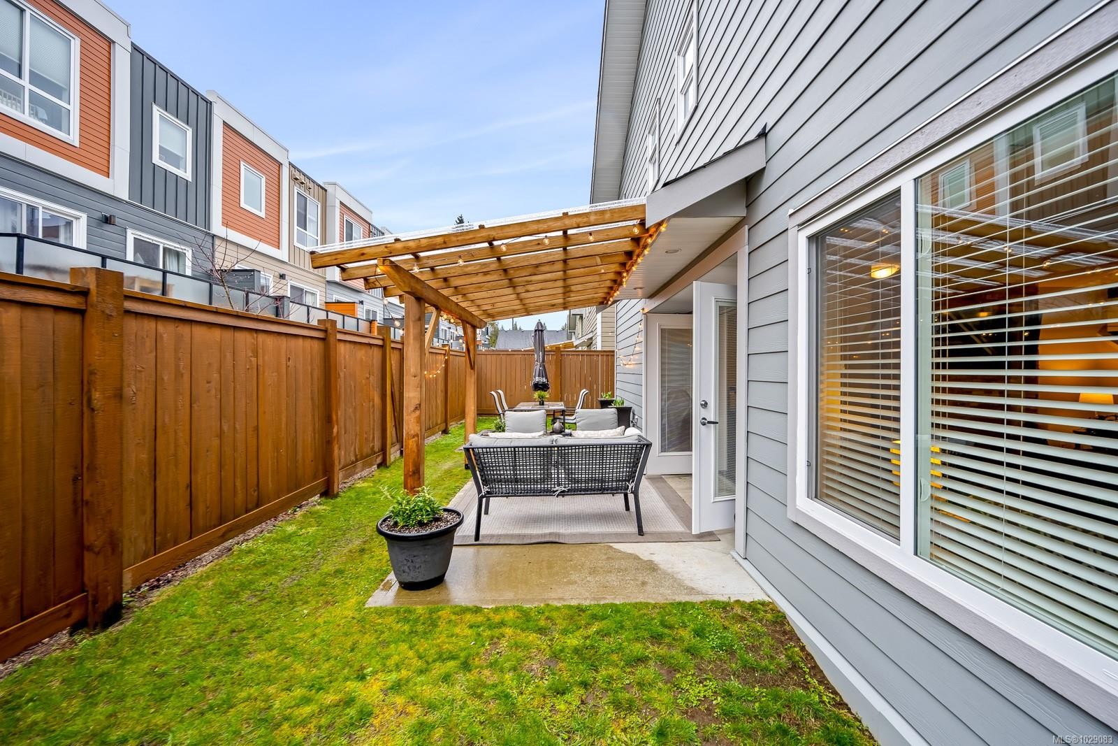 817 Tracker Pl, Comox, BC