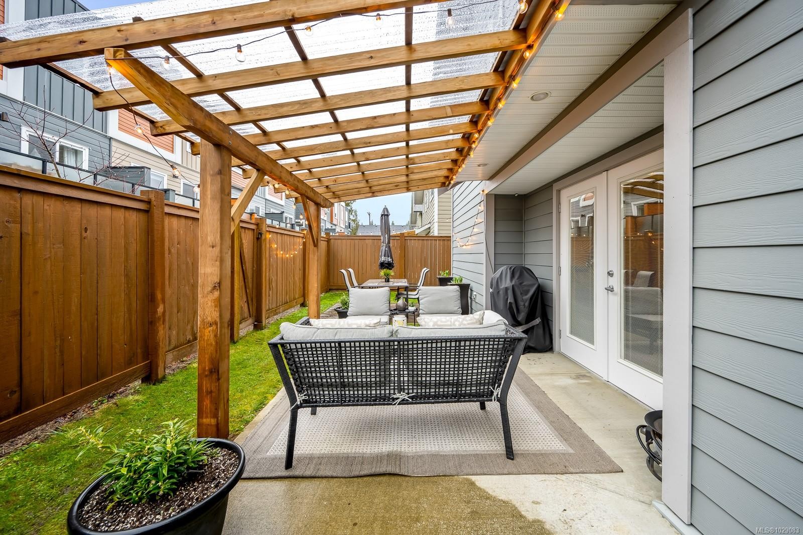 817 Tracker Pl, Comox, BC