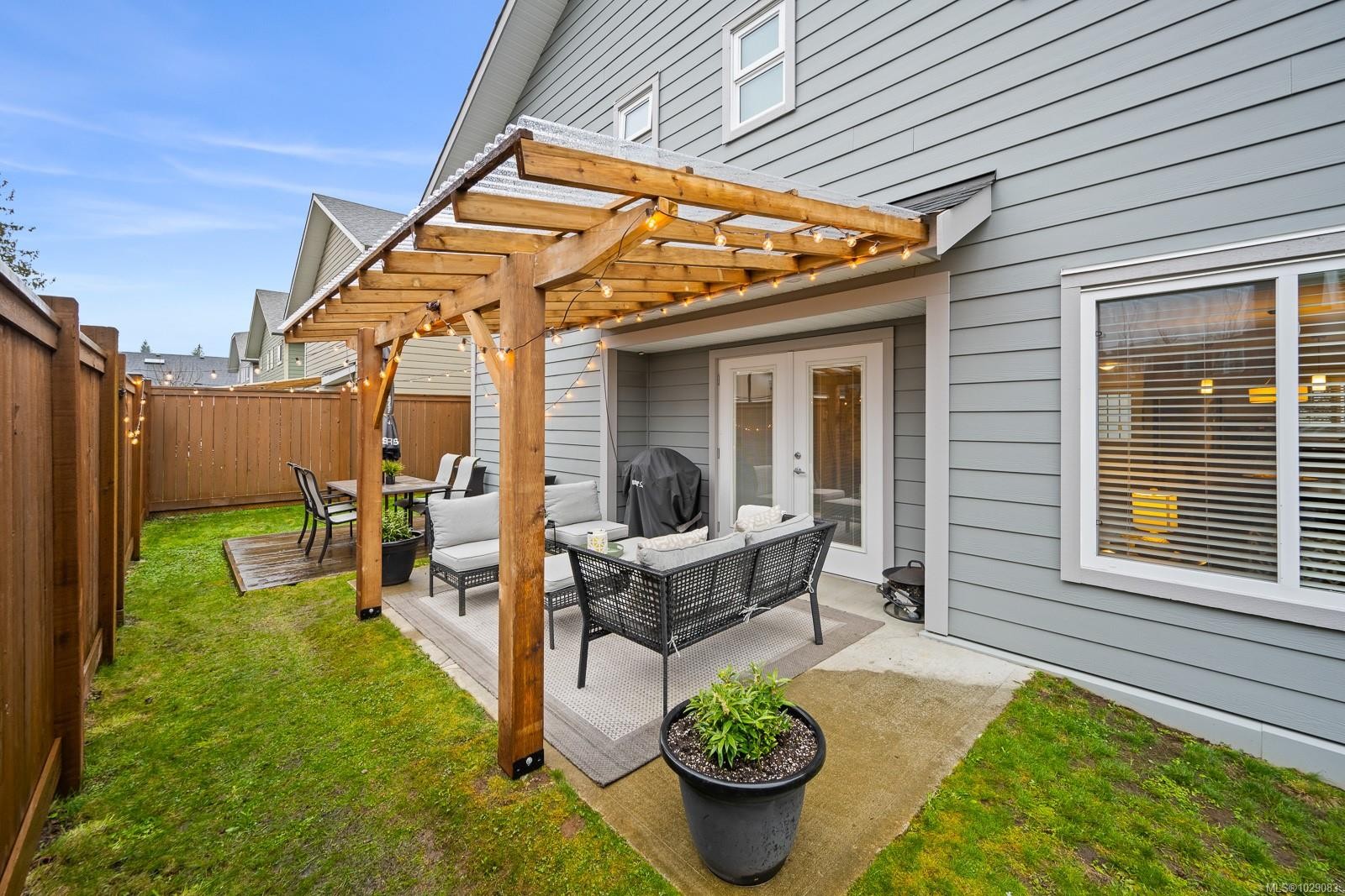 817 Tracker Pl, Comox, BC