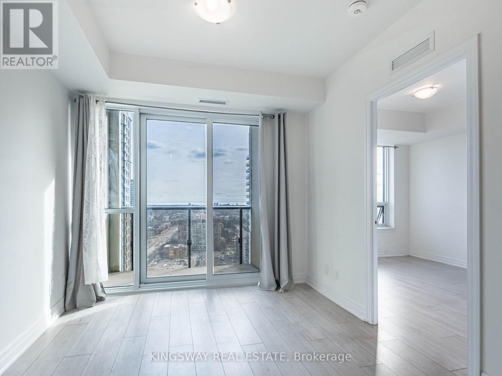 2105 - 30 Elm Drive, Mississauga, ON - Indoor Photo Showing Other Room