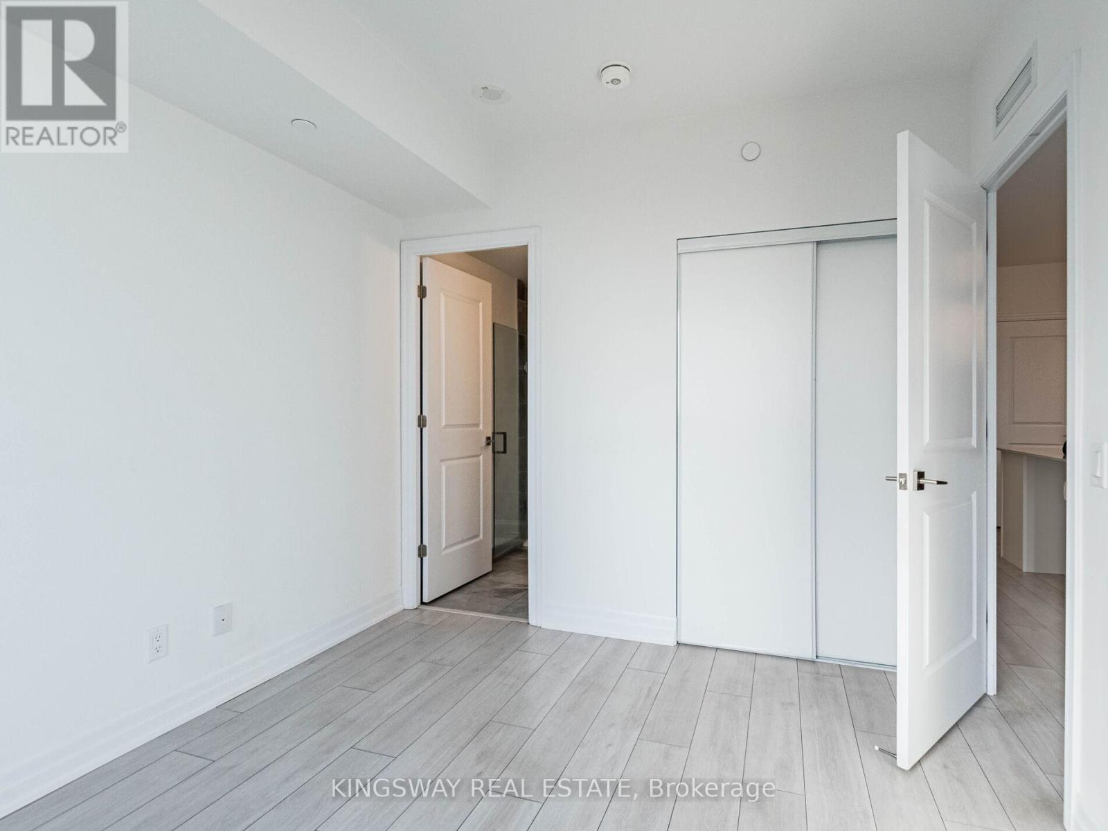 2105 - 30 Elm Drive, Mississauga, ON - Indoor Photo Showing Other Room