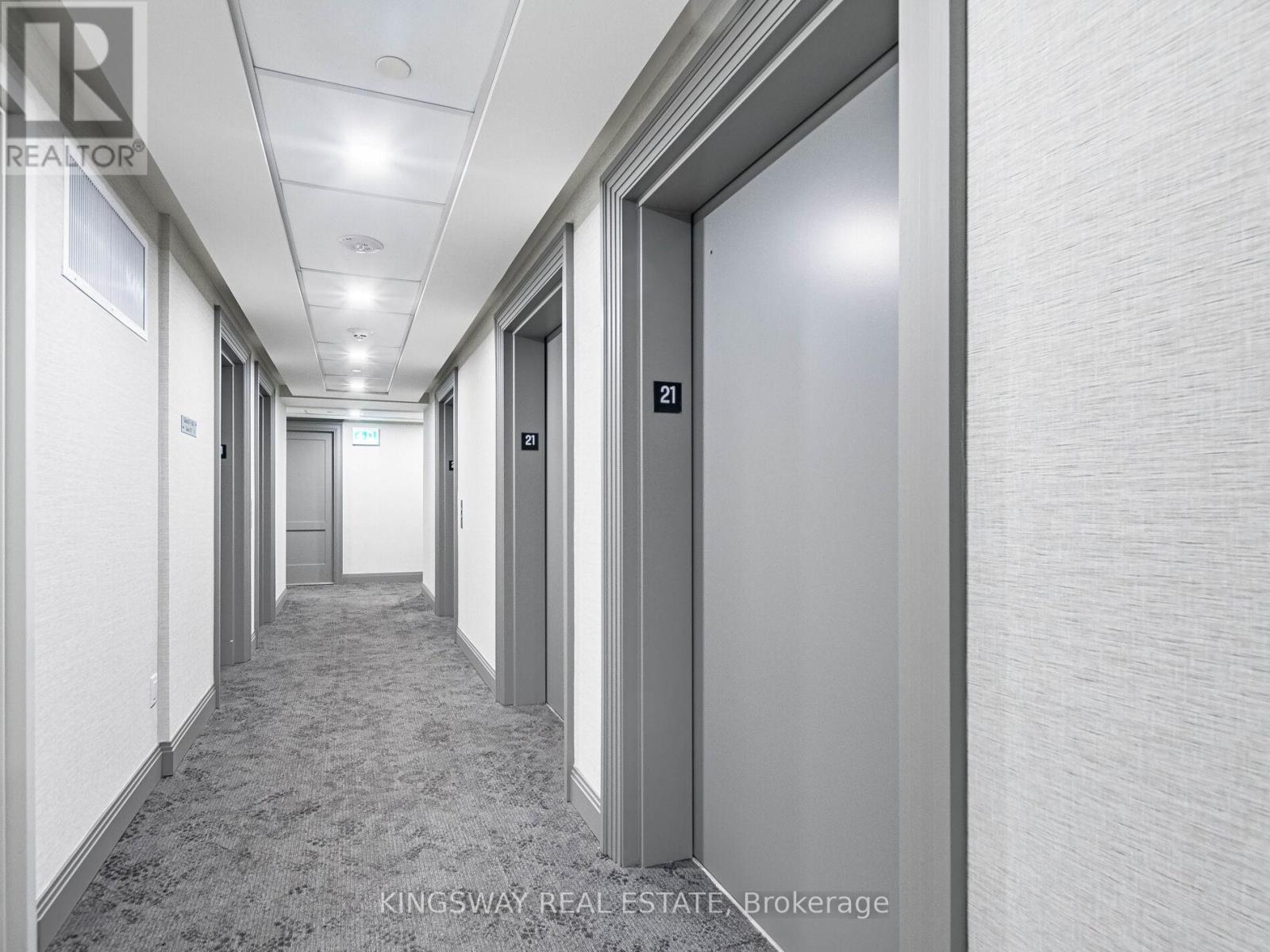 2105 - 30 Elm Drive, Mississauga, ON - Indoor Photo Showing Other Room